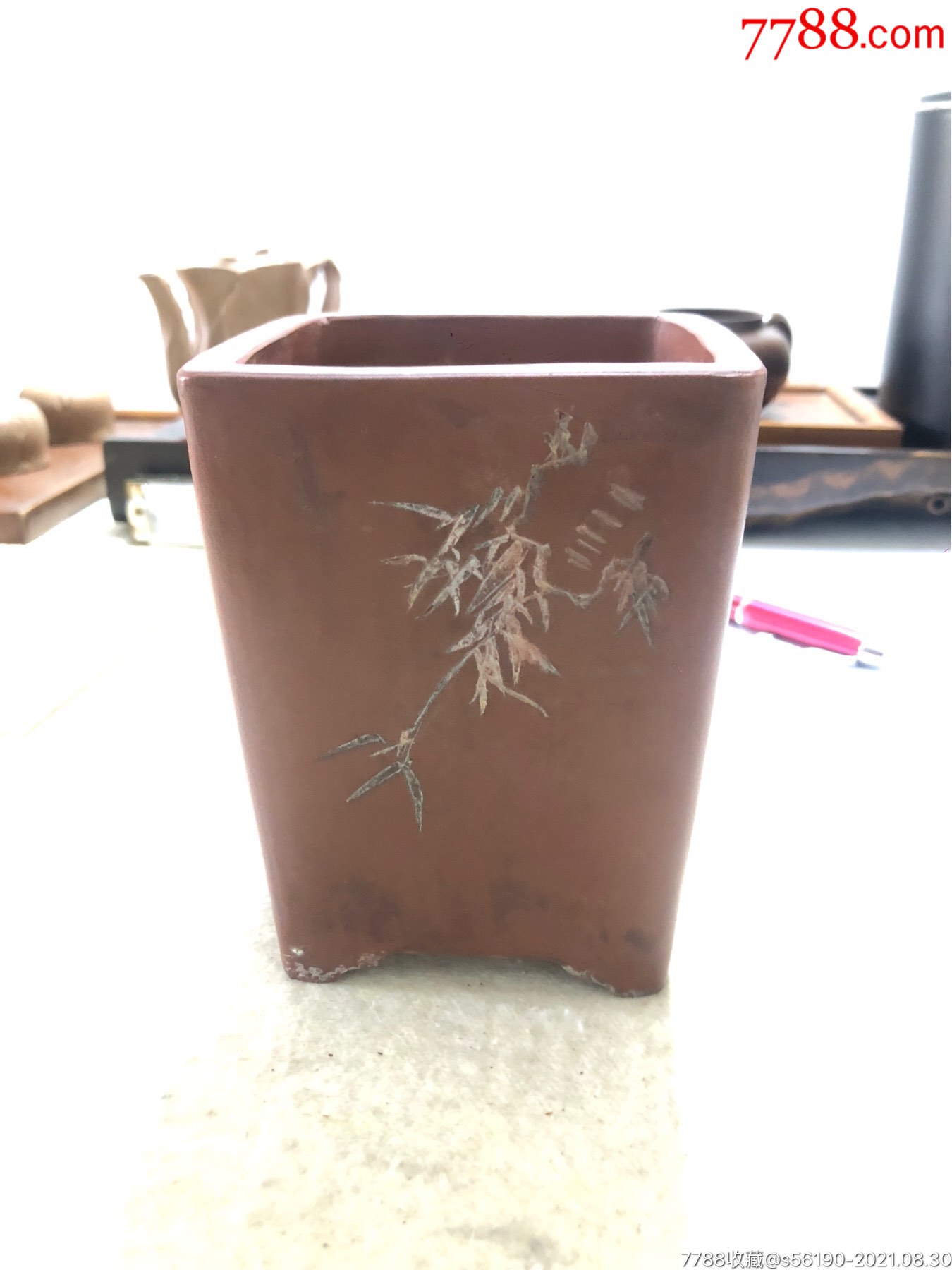 红雨刻款70年代老紫砂花盆