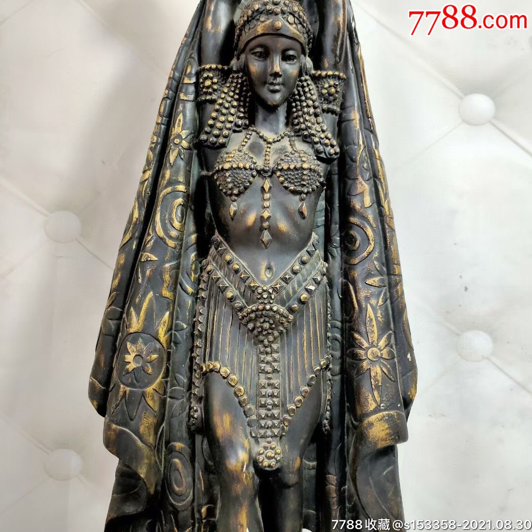 埃及女法老神像