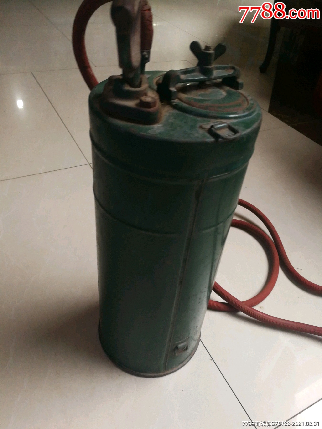 八十年代的农用喷雾器品相见图