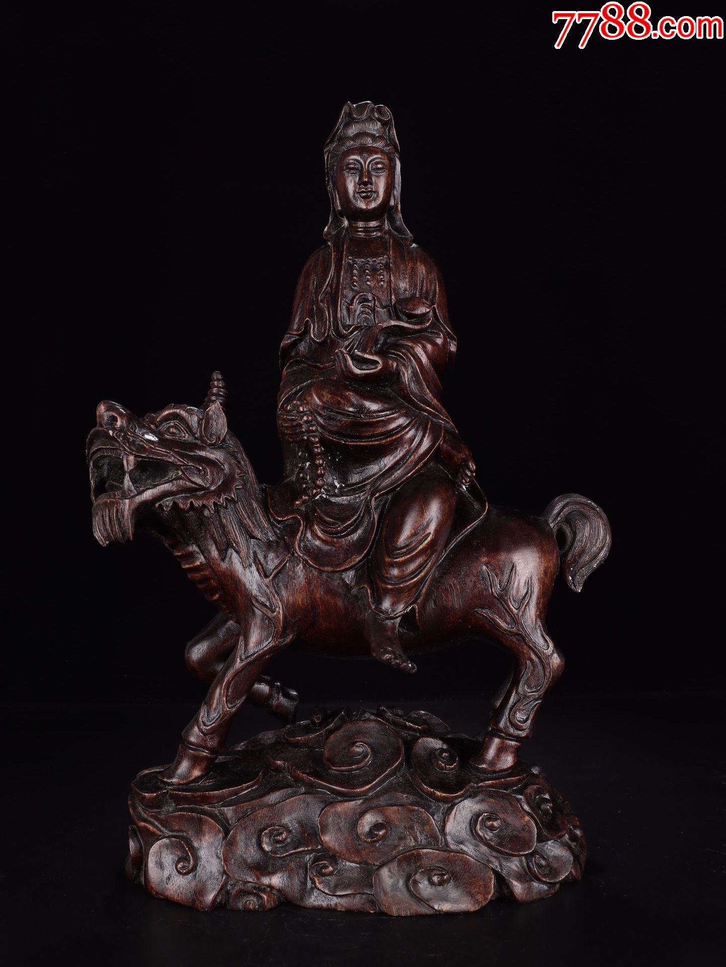 沉香木雕"骑狮观音"摆件