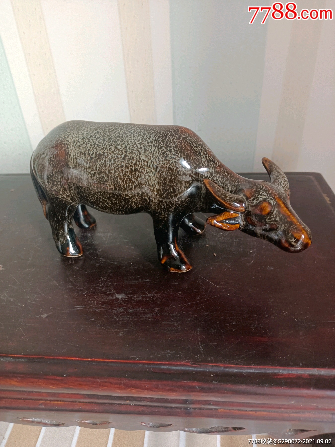 7080年代窑变水牛摆件