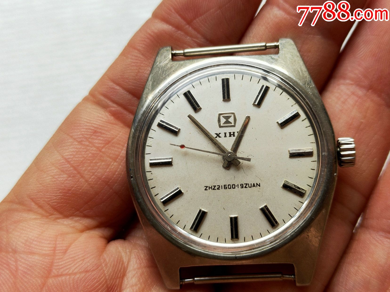 19钻杭州西湖牌机械手表三潭印月后盖