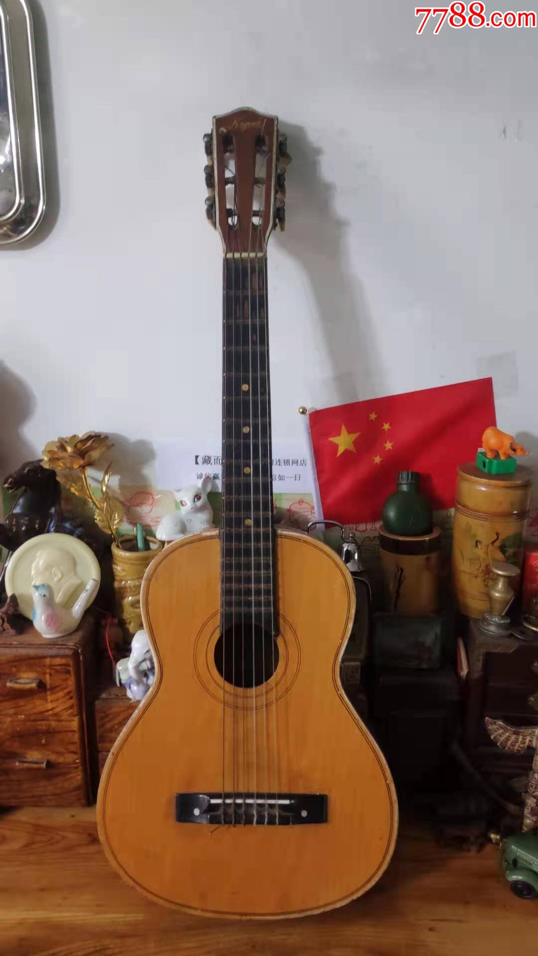 上世纪8090年代木制小吉他民俗老装饰老摆件