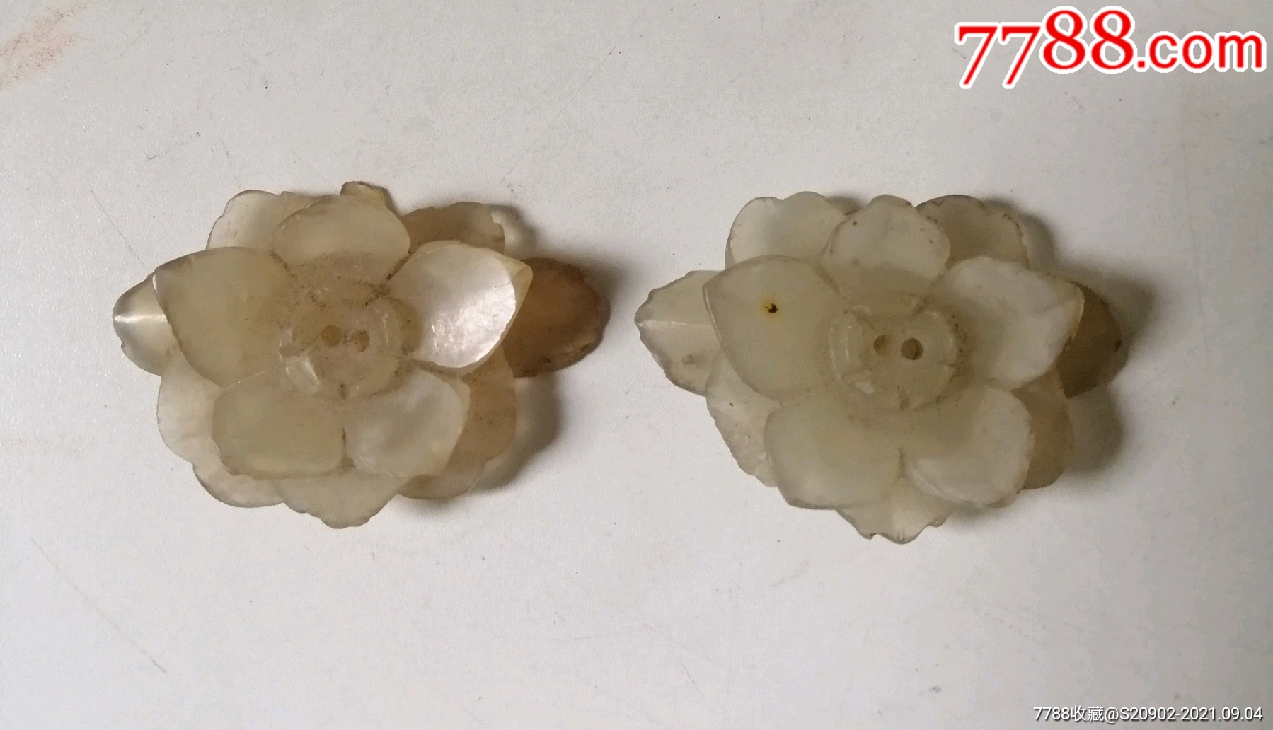 清代和田玉帽花,帽正一对,品如图