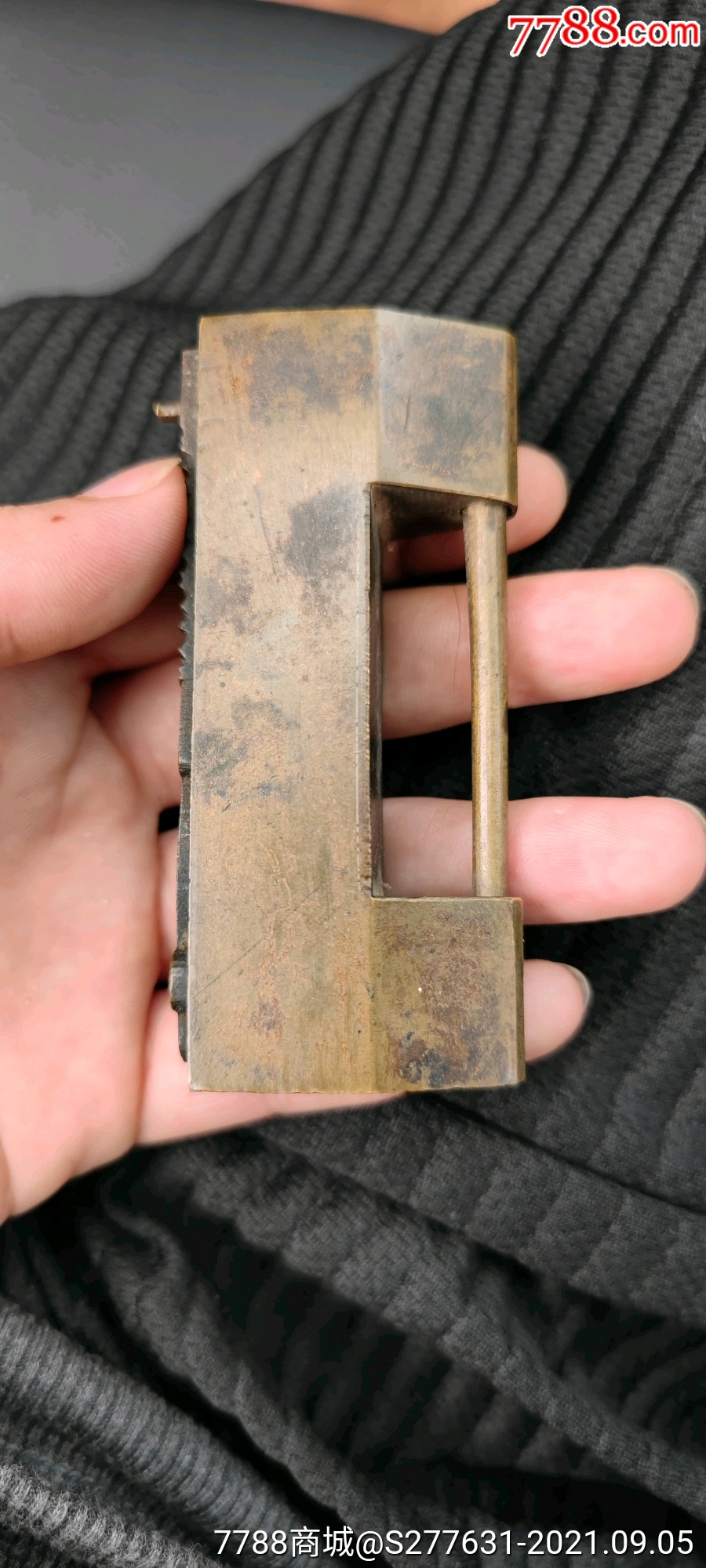 统一编号: se82432401  店内编号:1 品种: 铜锁