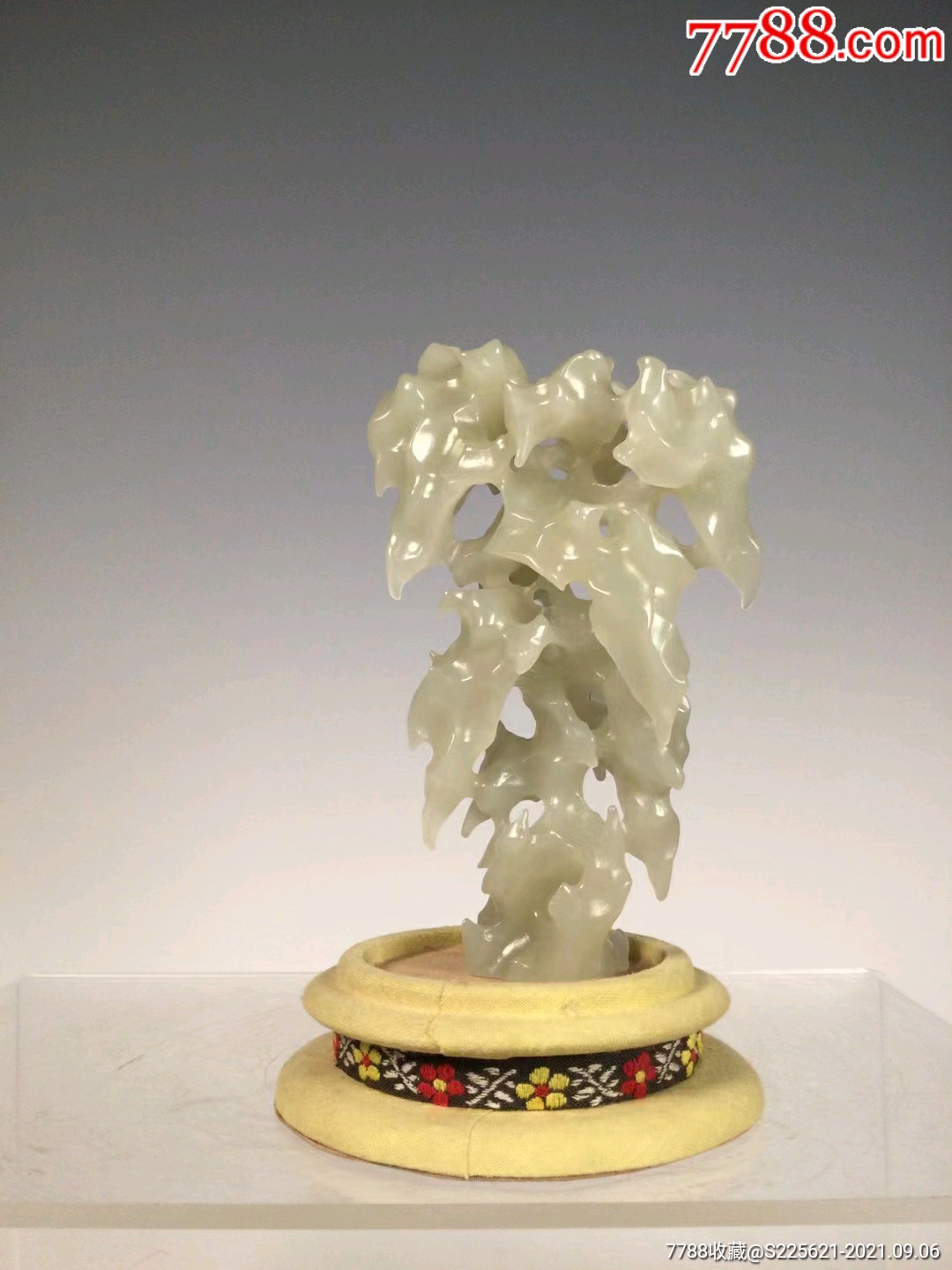 和田玉雕刻仿太湖石山石摆件_价格7980元_第1张_77