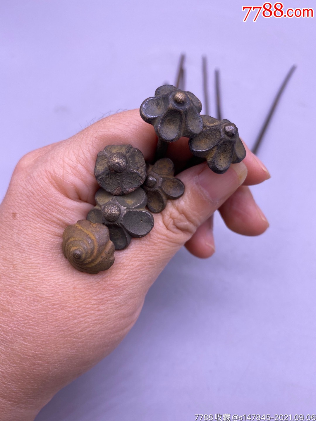 宋代铜簪子11支,尺寸6.3-11.3厘米,品相如图,500包快递