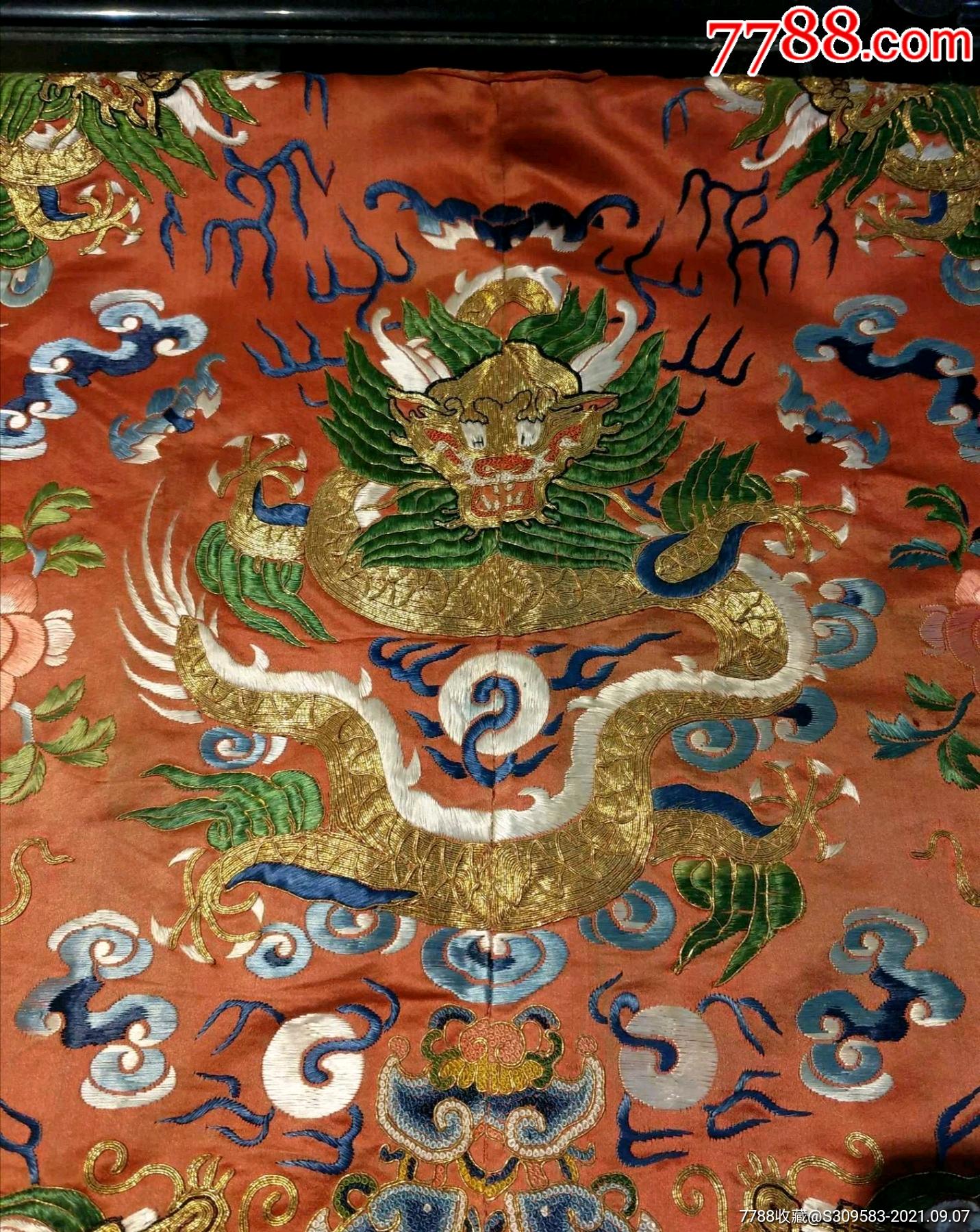 清代皇孙织锦龙袍