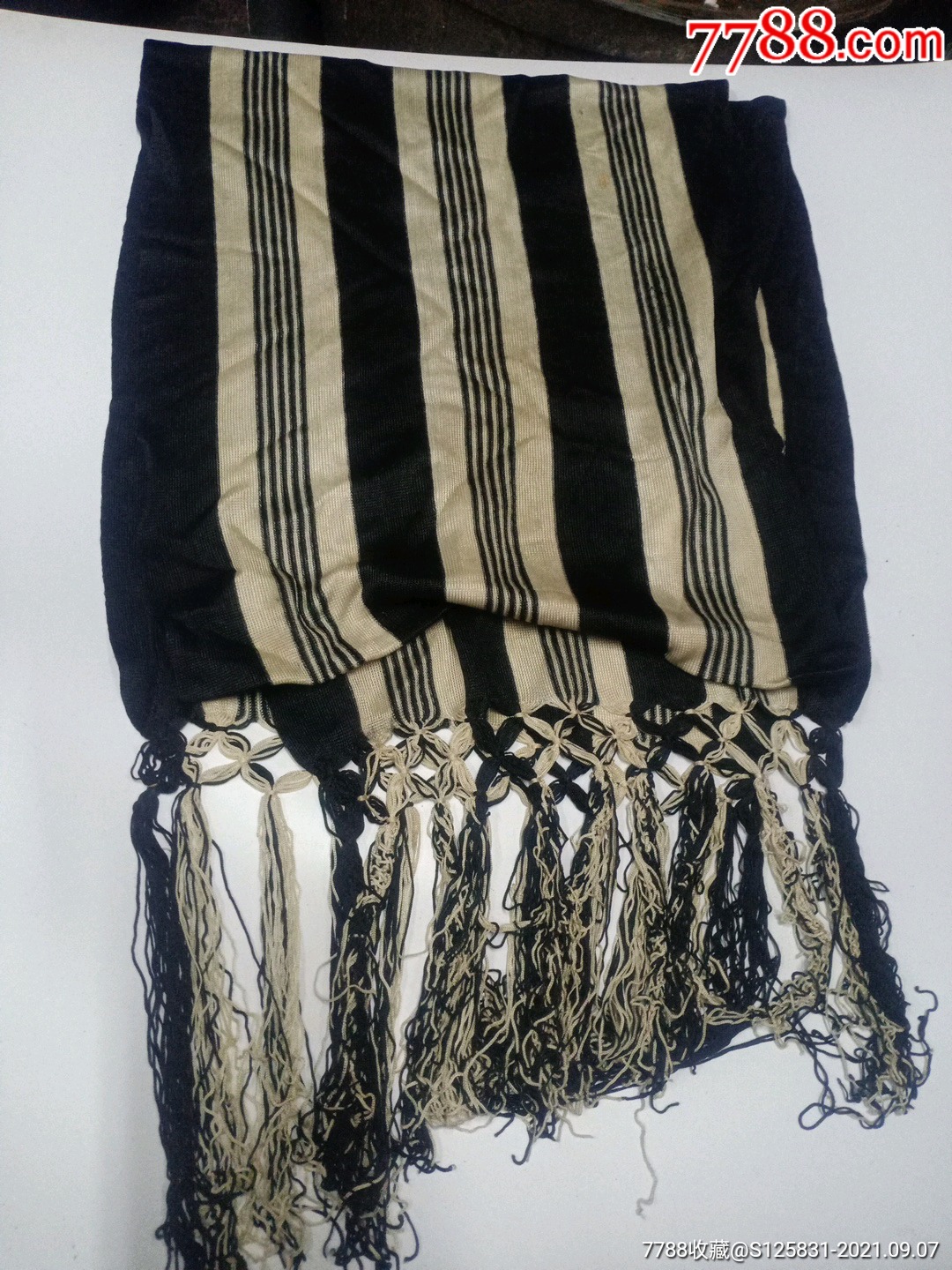 民国黑白大围_围巾/领带_源茂堂【7788收藏__收藏热线】