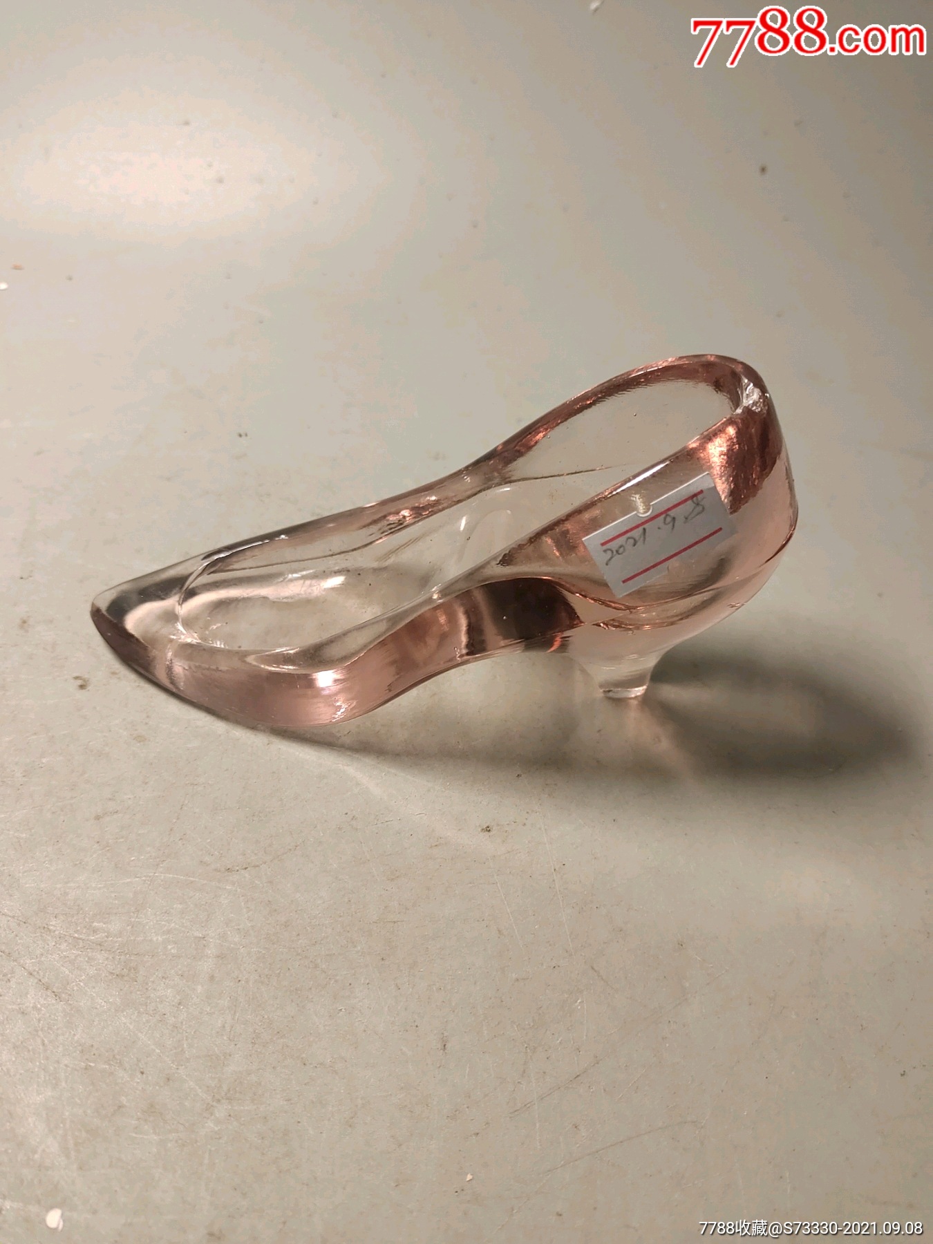 创汇期,玻璃高跟鞋一只,磕