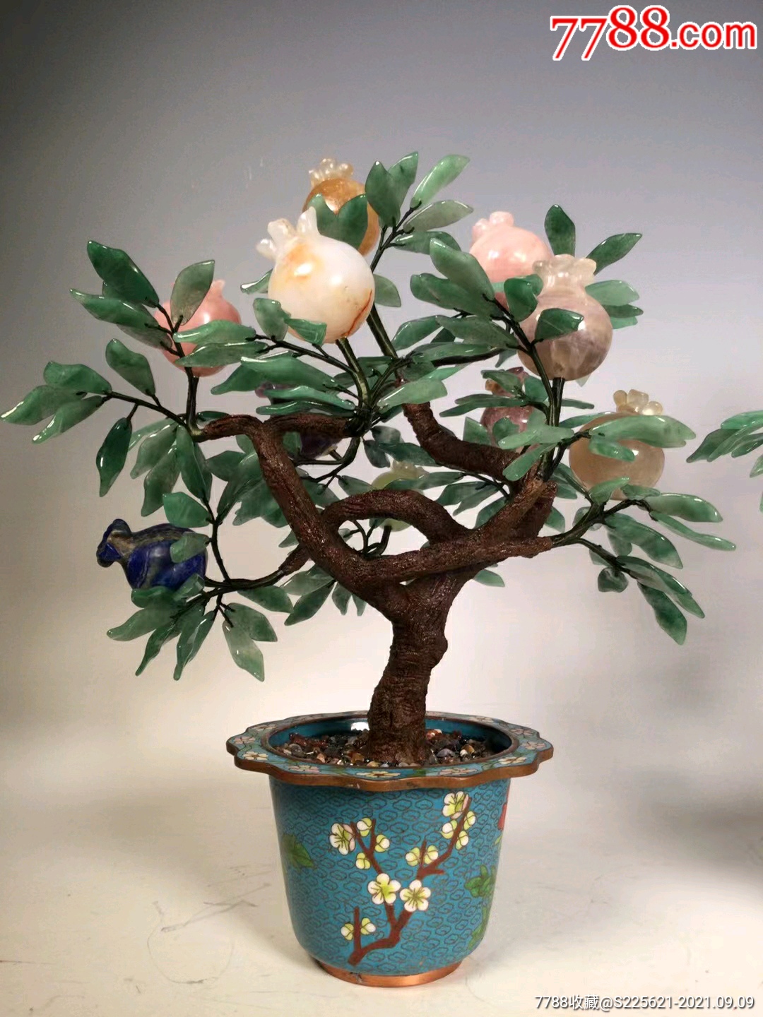 创汇时期玉石盆景石榴一对