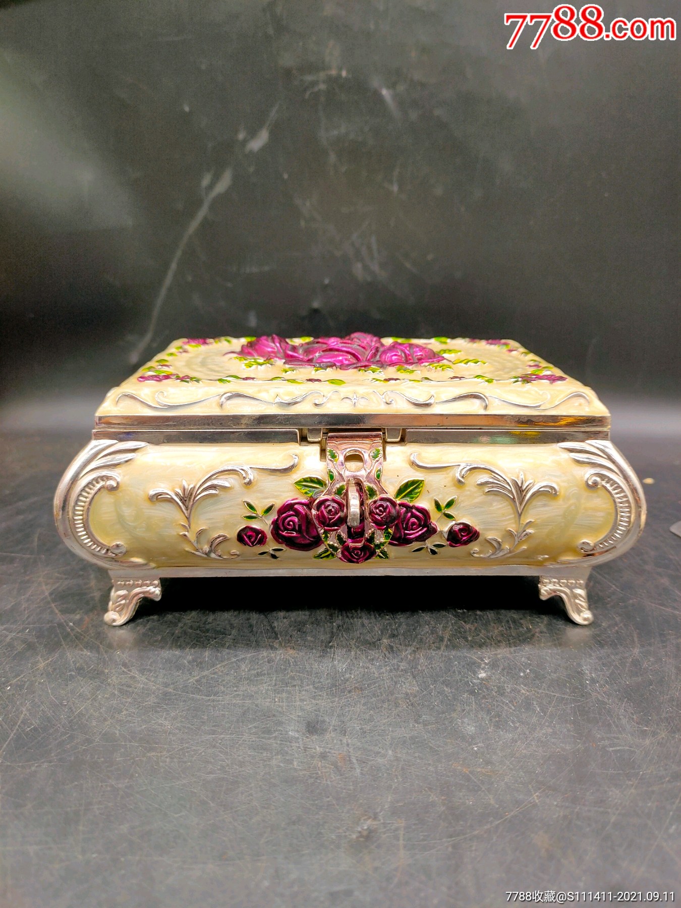 欧式珠宝金属首饰盒