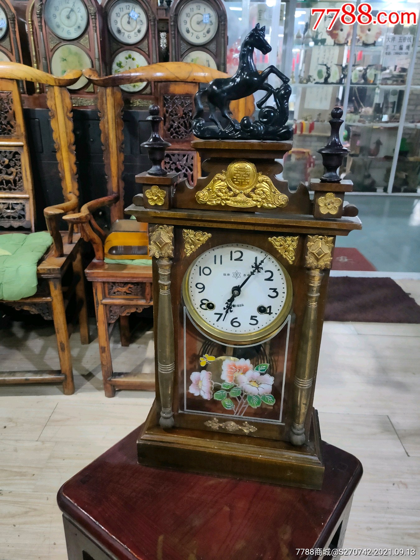 宝字牌马头座钟