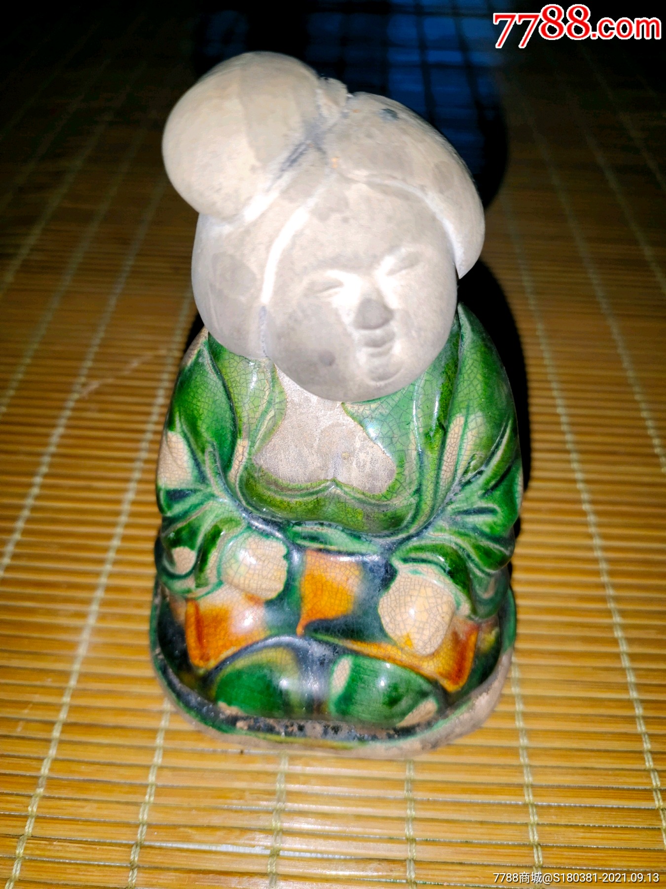 唐三彩彩绘瓷古代女子唐美人摆件