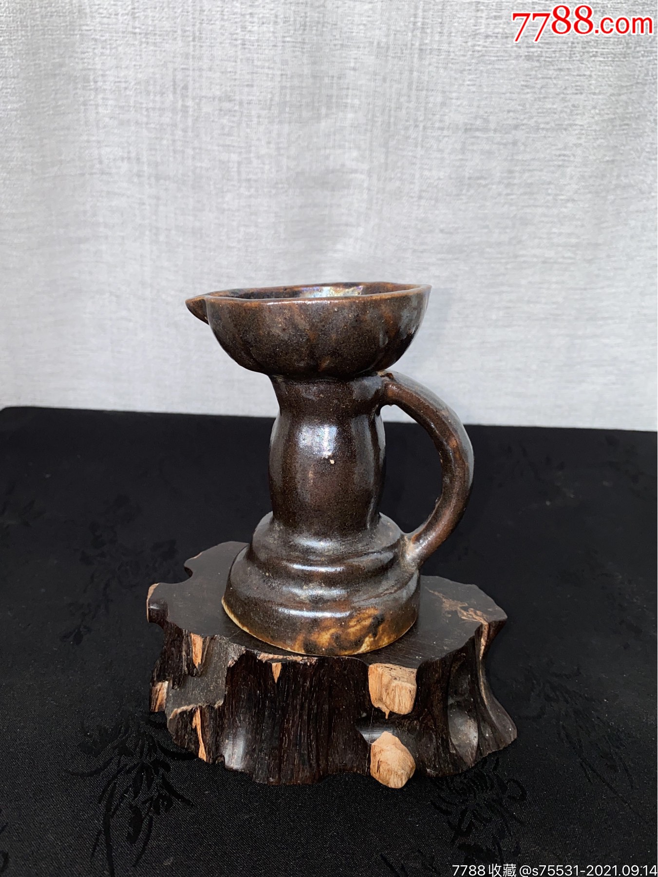 50年代淄博窑生产莲瓣黑釉老油灯民俗老物件