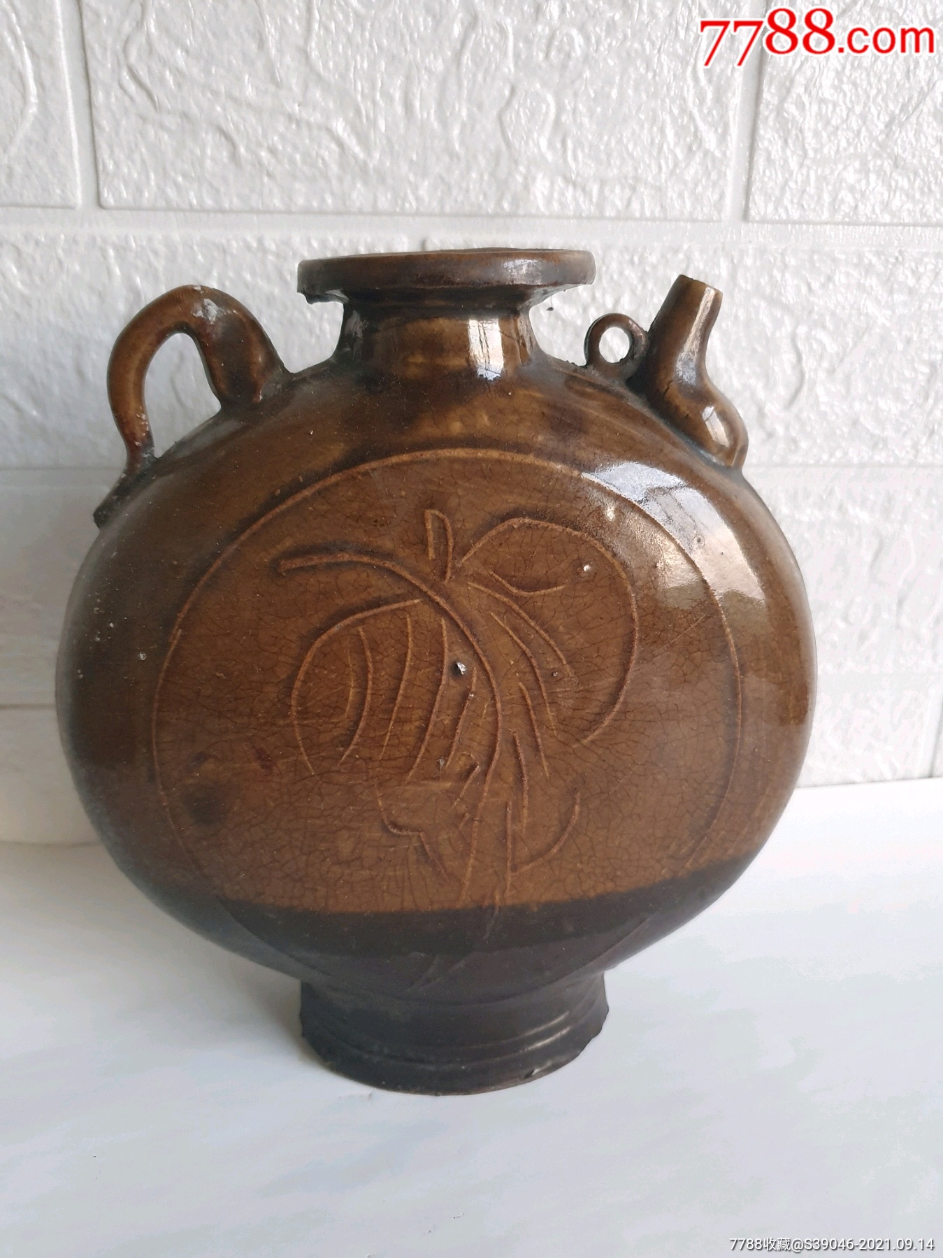 清末民国完好扁酒壶