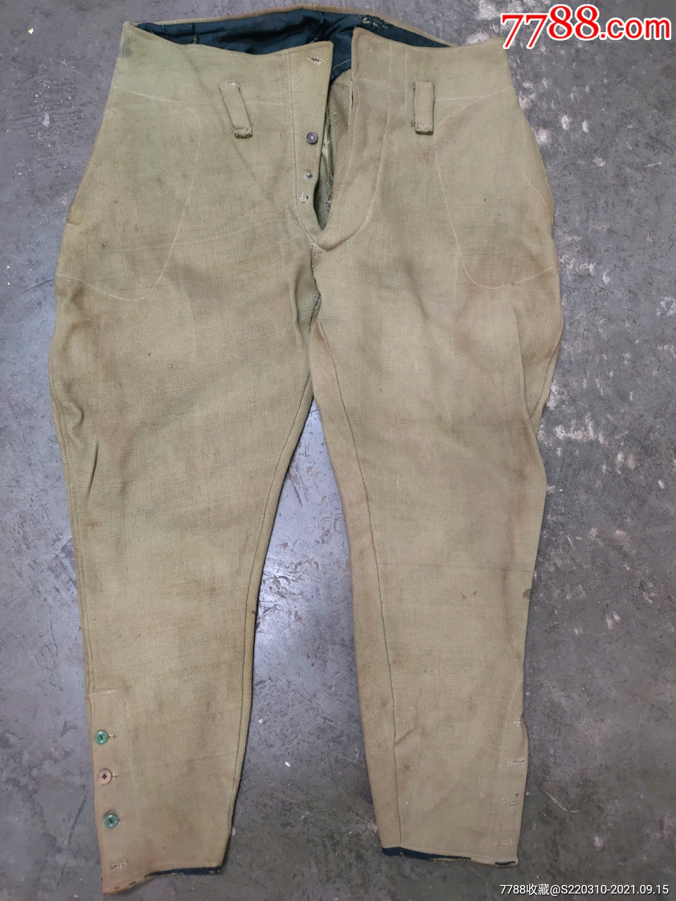 裤子鬼子裤子日军礼服日军侵华战争时期马裤窄脚裤用于穿皮靴如图所示
