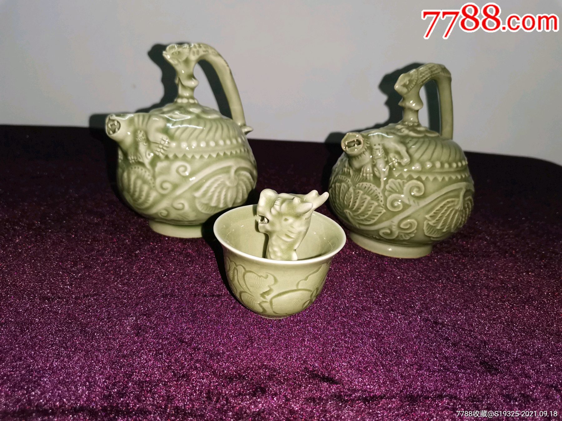 宋耀州窑缠枝花狮首倒流壶倒流壶2把公道杯1只