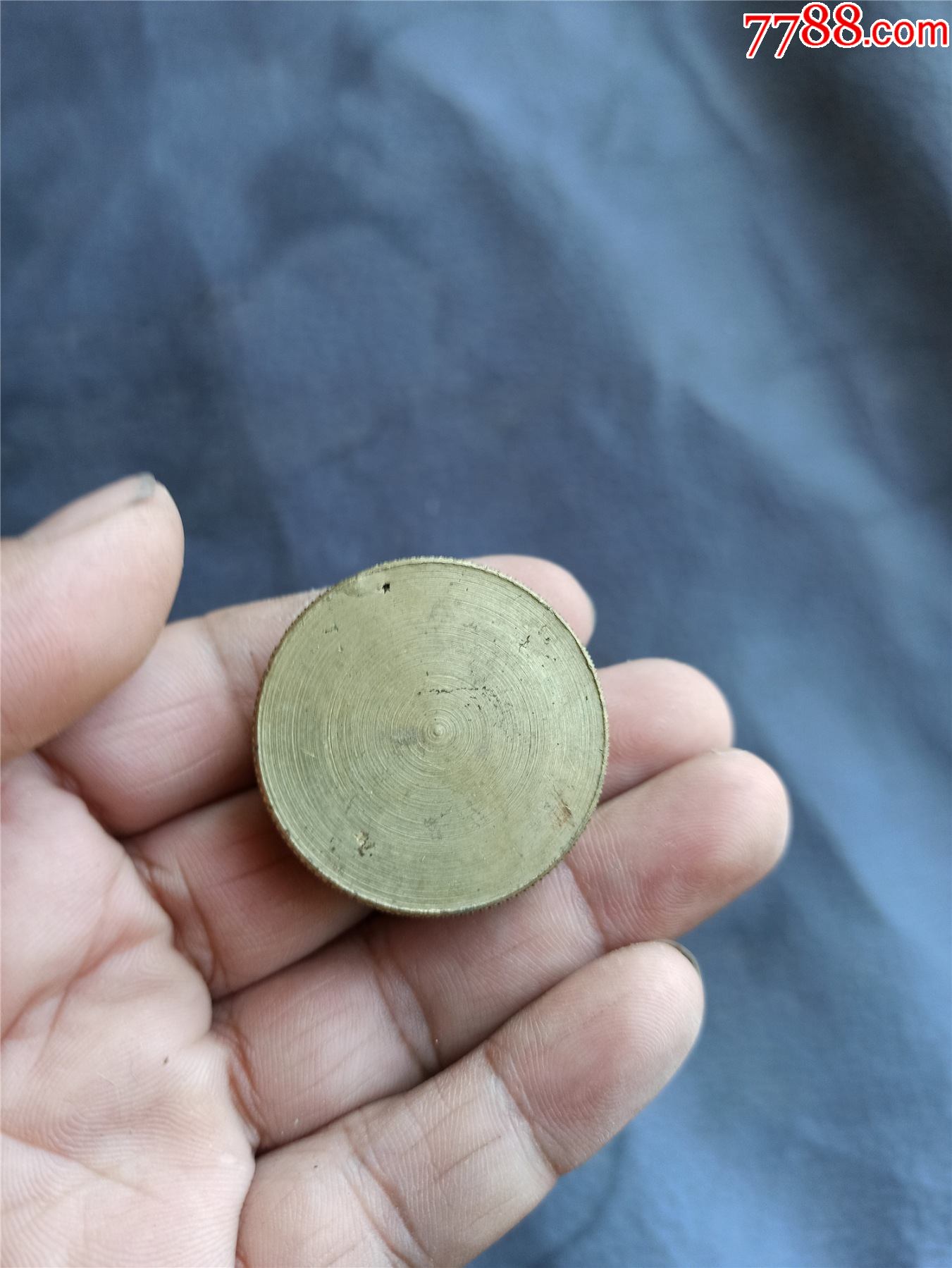 铜器盖子全品如图所示