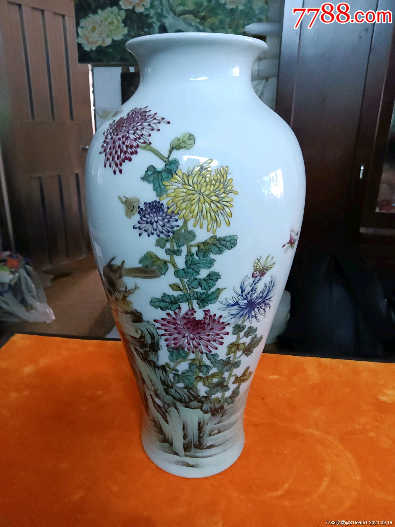 大清乾隆年制花瓶