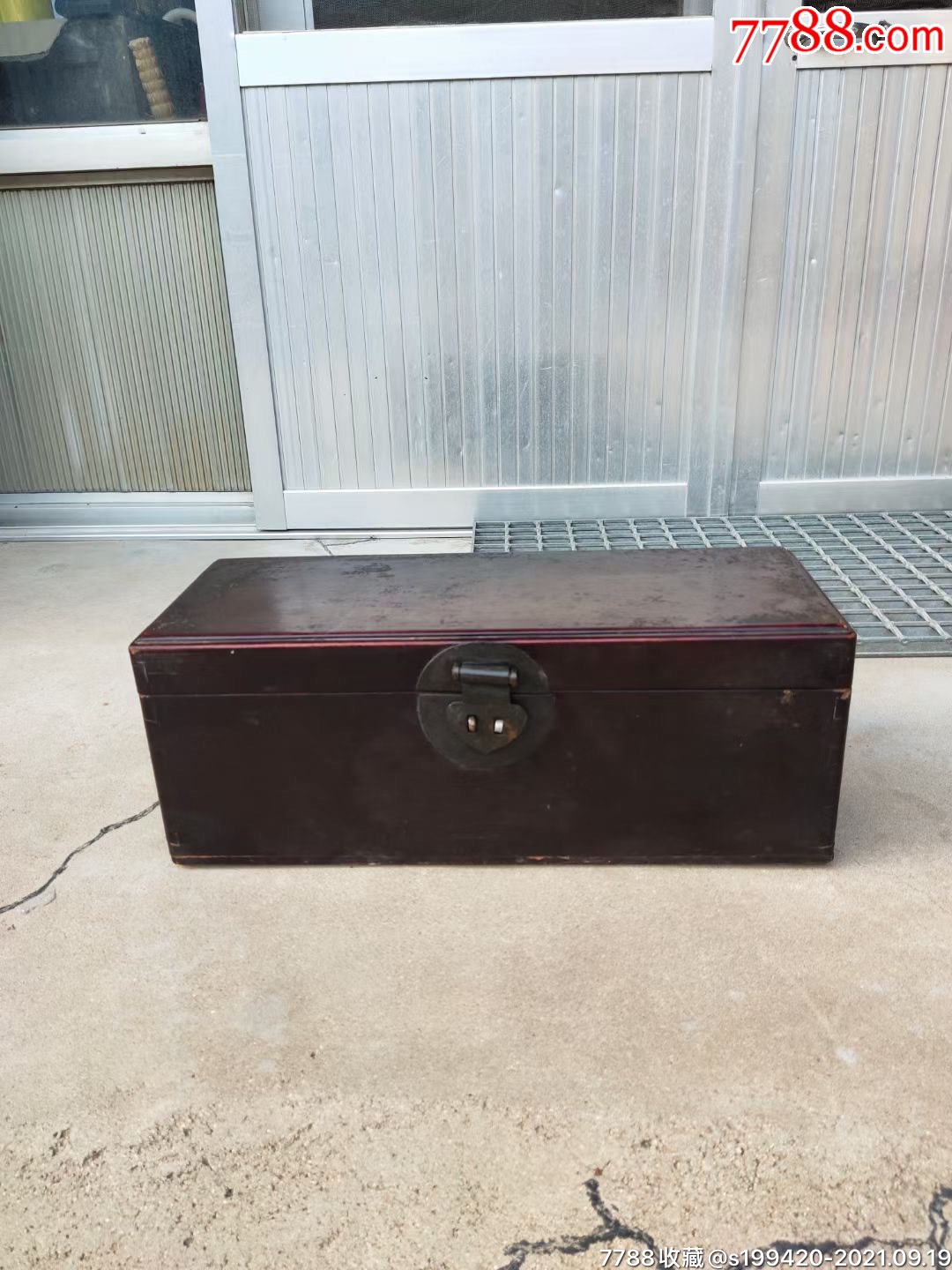清代香樟木文房画箱品相特好精品文房用具包老保真