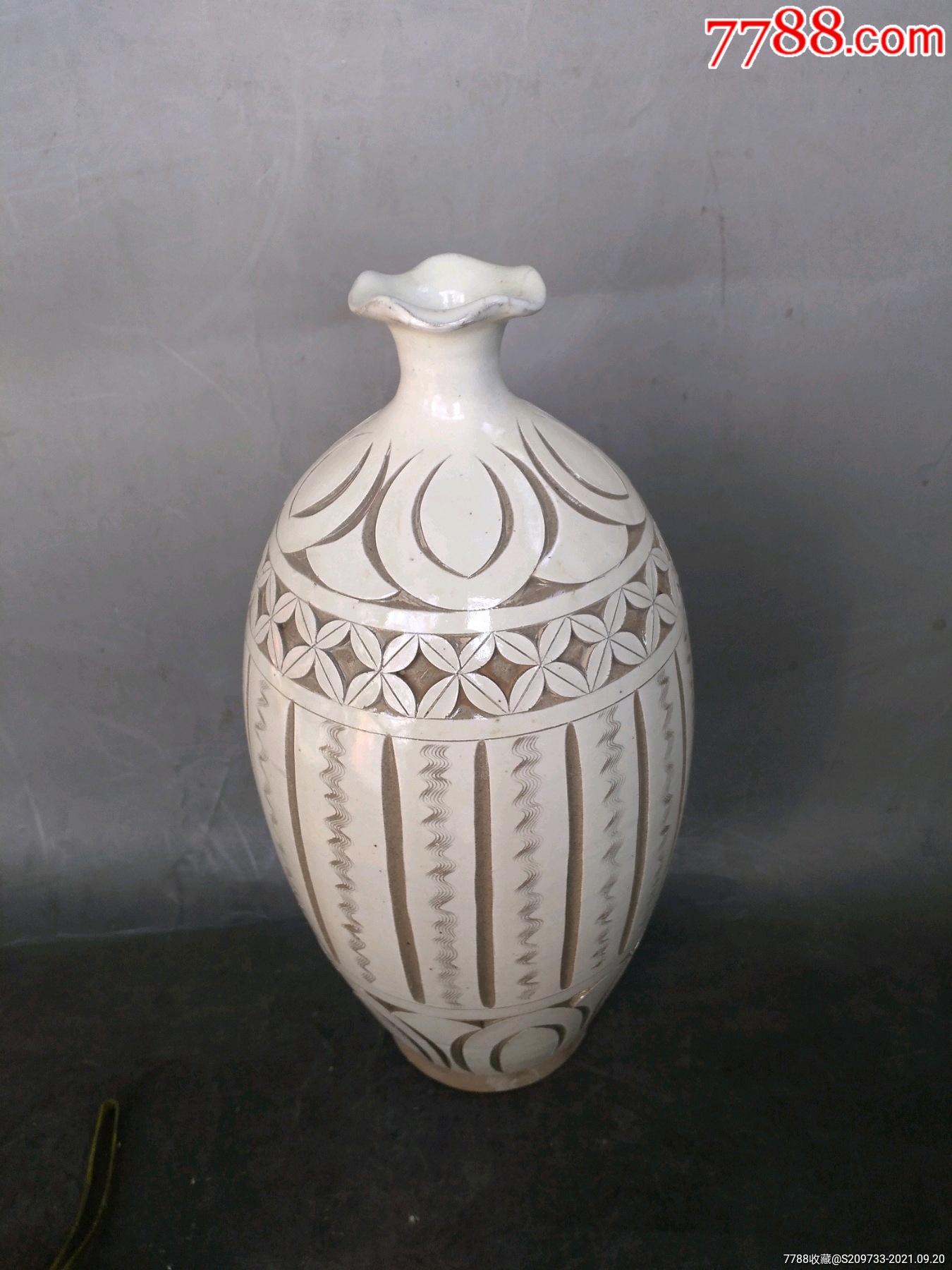 刻花瓶_第2张_7788陶瓷
