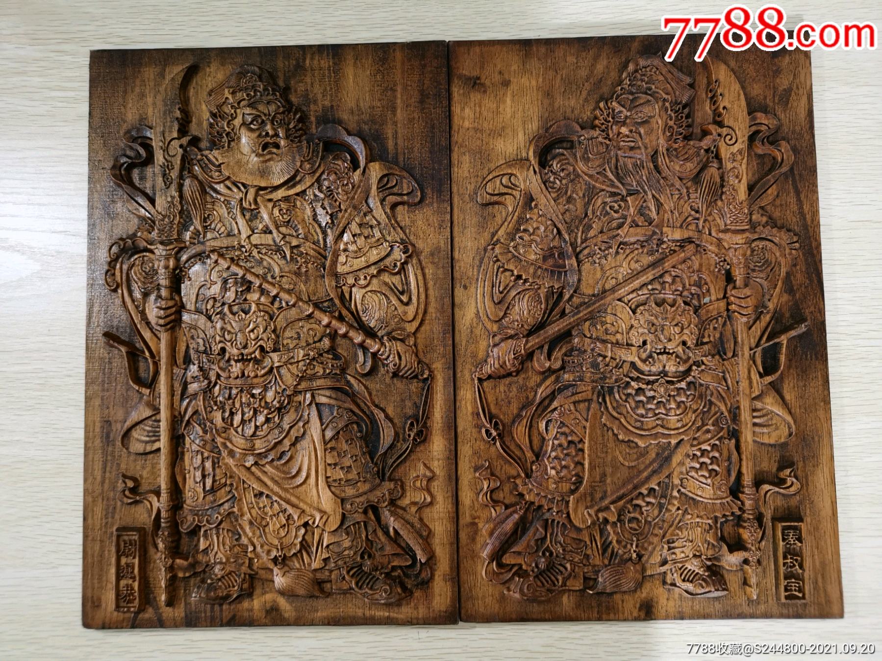 橡木木雕门神摆件一对(尺寸38厘米Ⅹ24厘米)