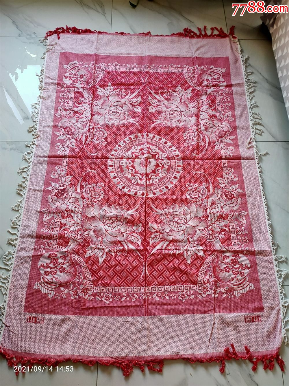 红底尺寸130*195cm黑山产_毛毯/线毯_图片欣赏_收藏价格_7788烟标收藏