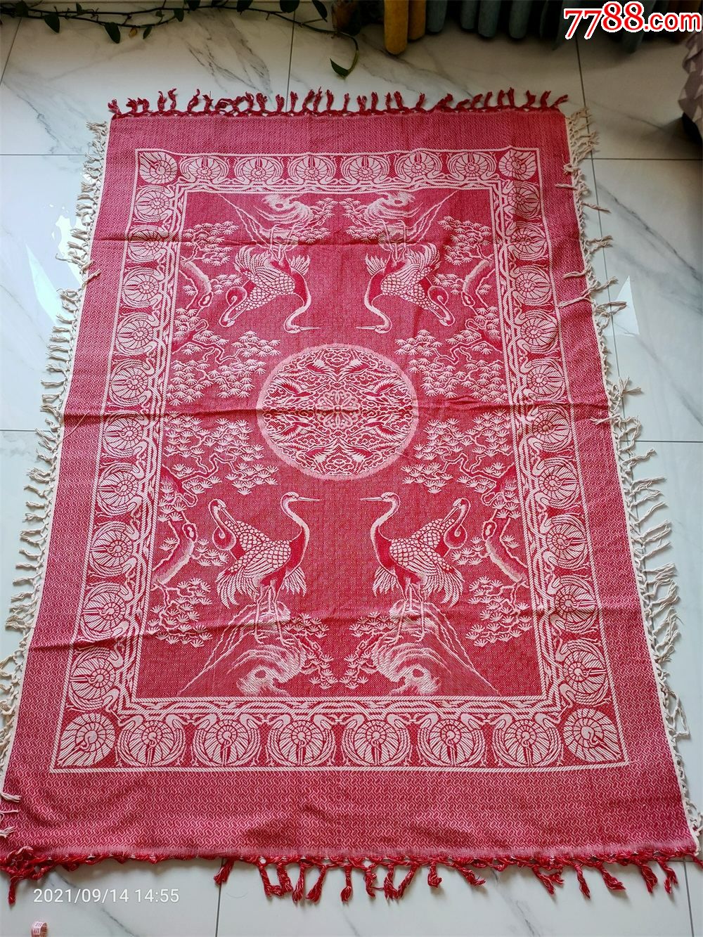 滚动鼠标滚轴,图片即可轻松放大,缩小更多"毛毯/线毯