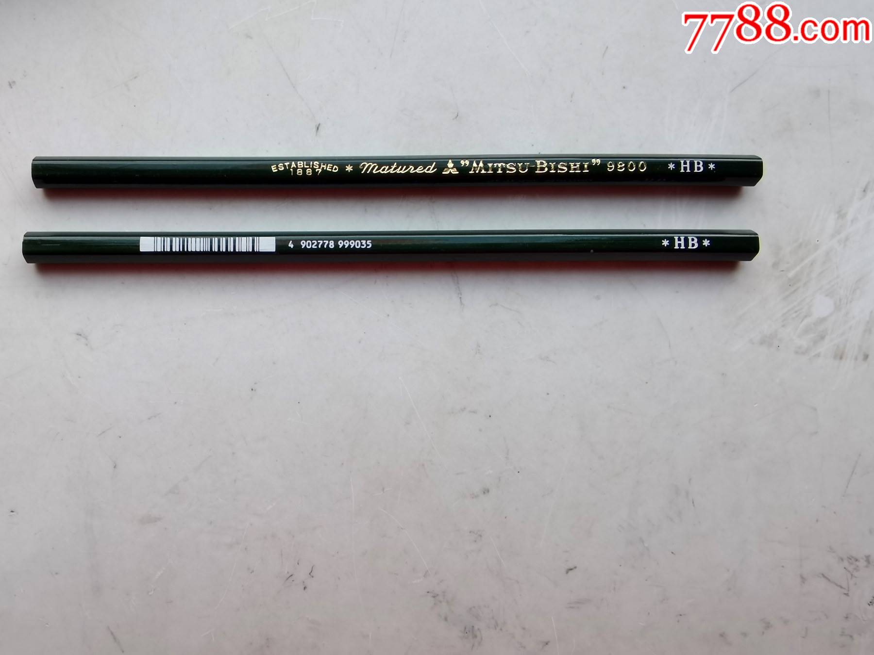 日本三菱牌铅笔hb