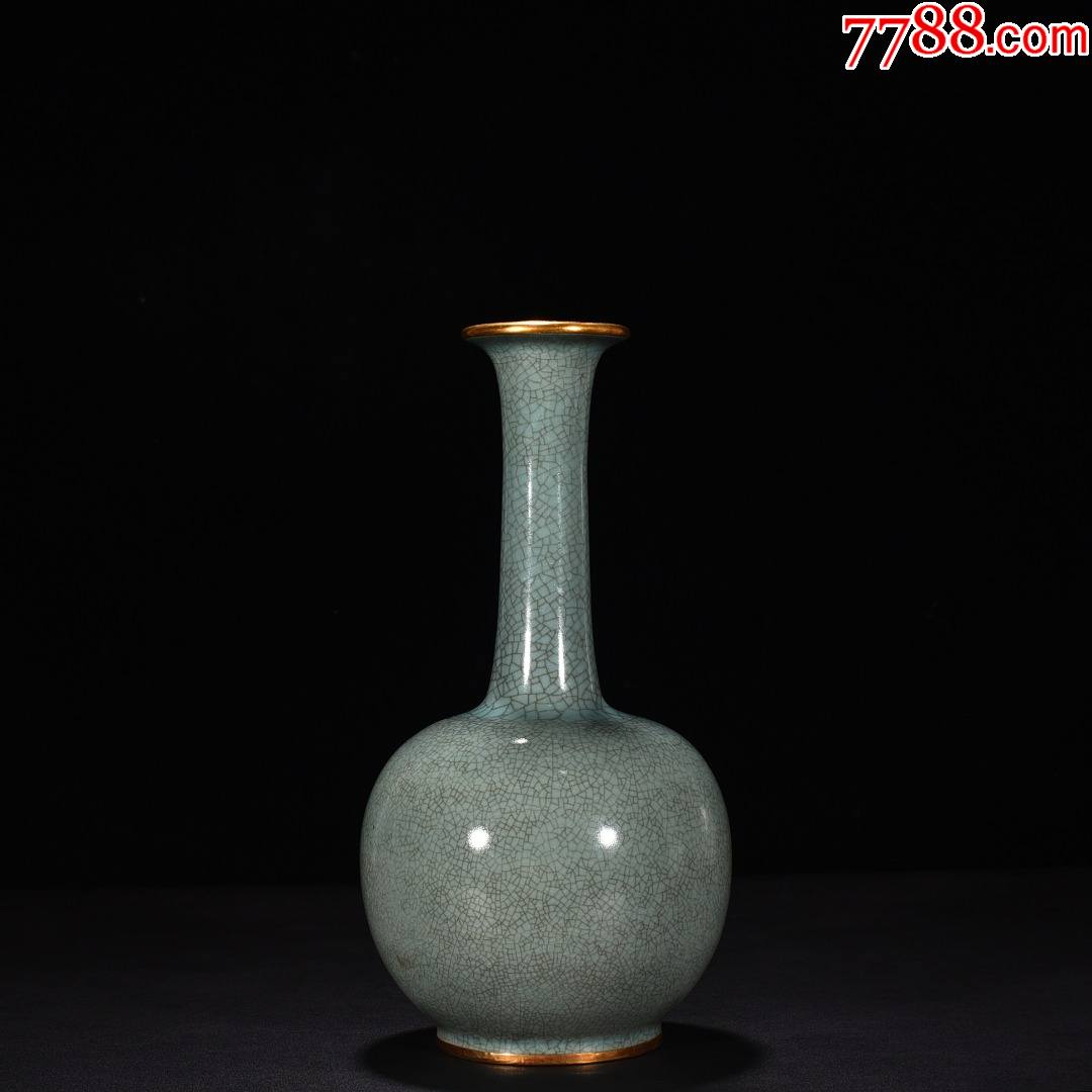 汝窑天青釉长颈瓶(錾刻镶嵌宝石)高28厘米宽15厘米(工艺品)