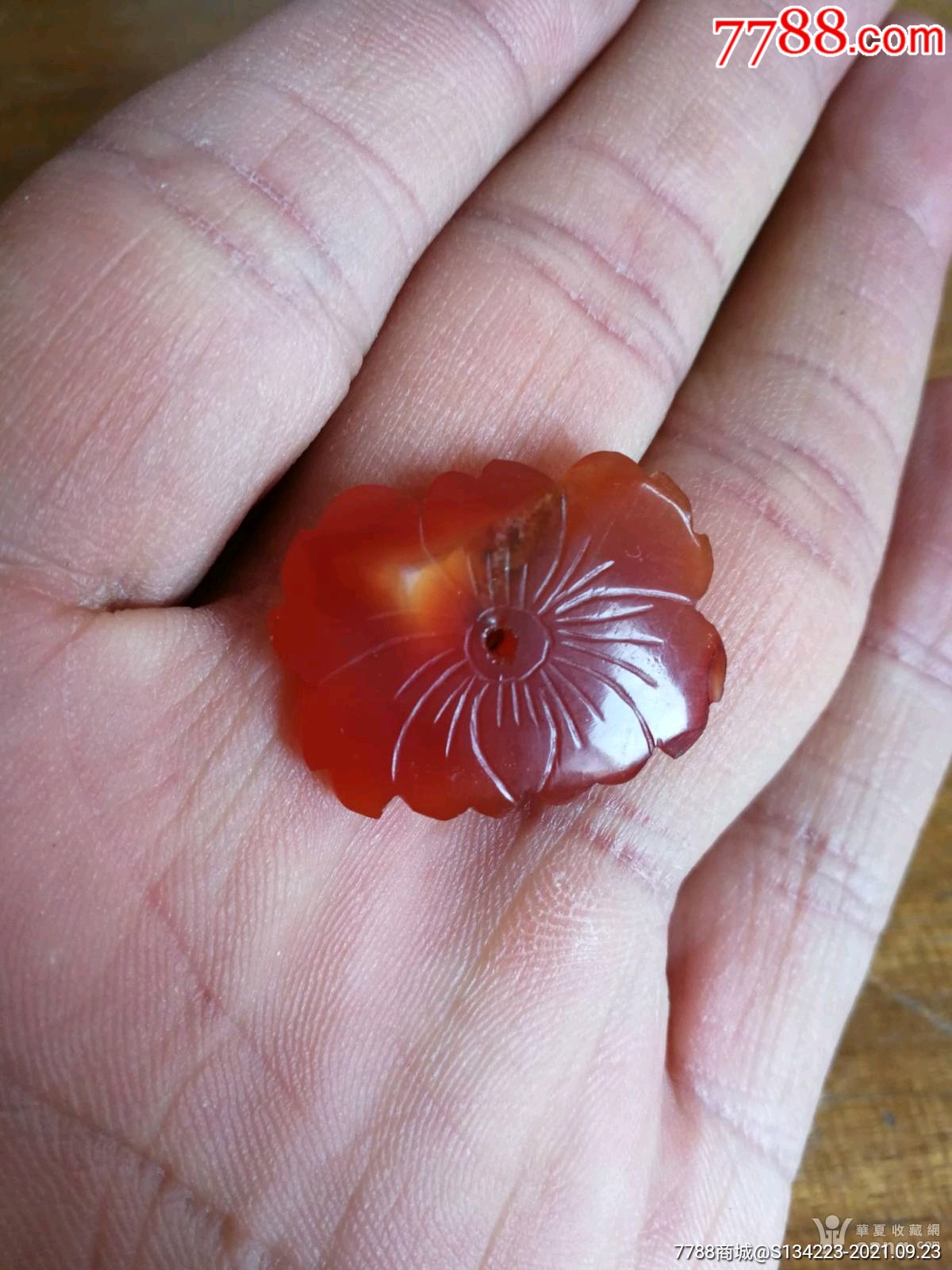 晚清南红玛瑙帽花