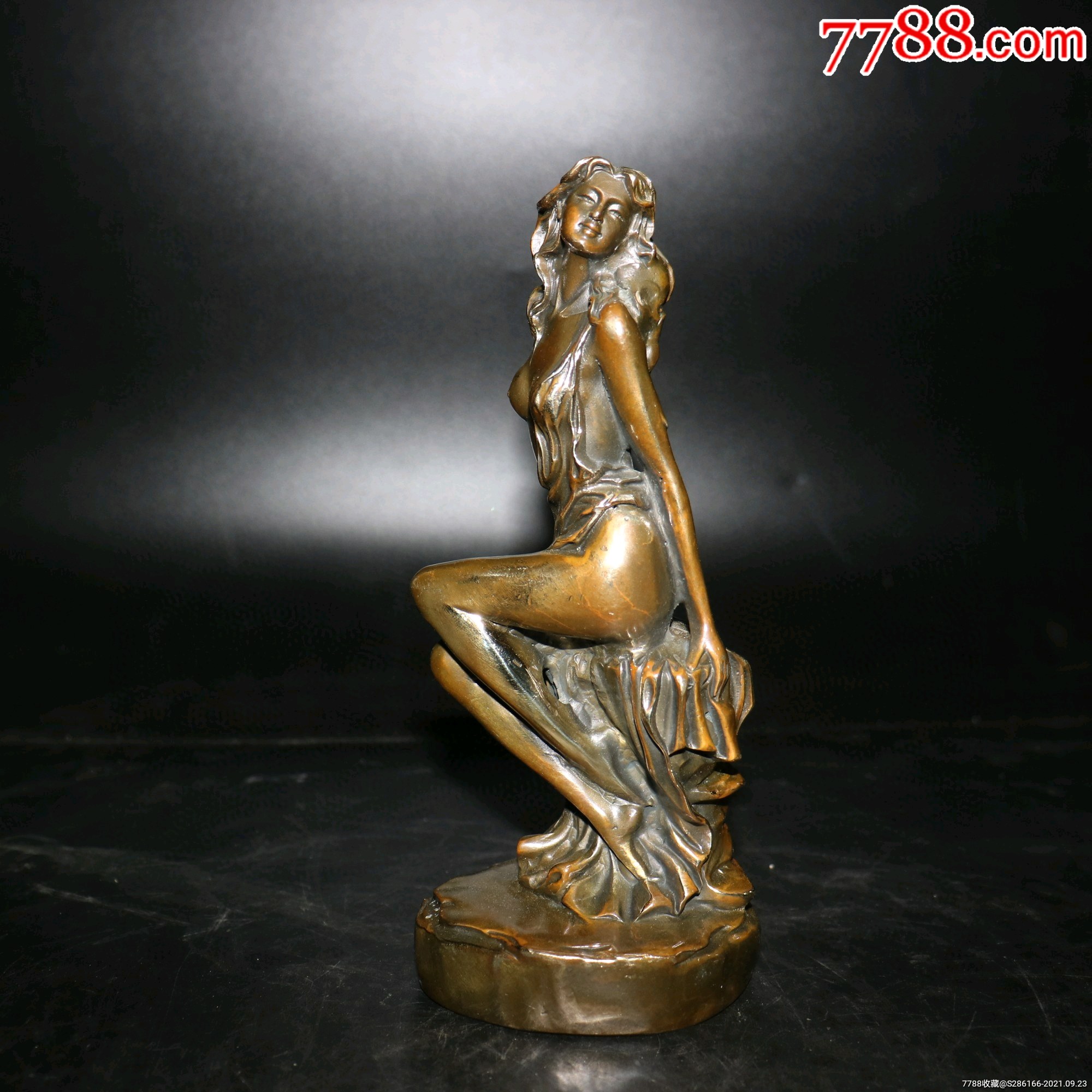 铜美女摆件.不议价