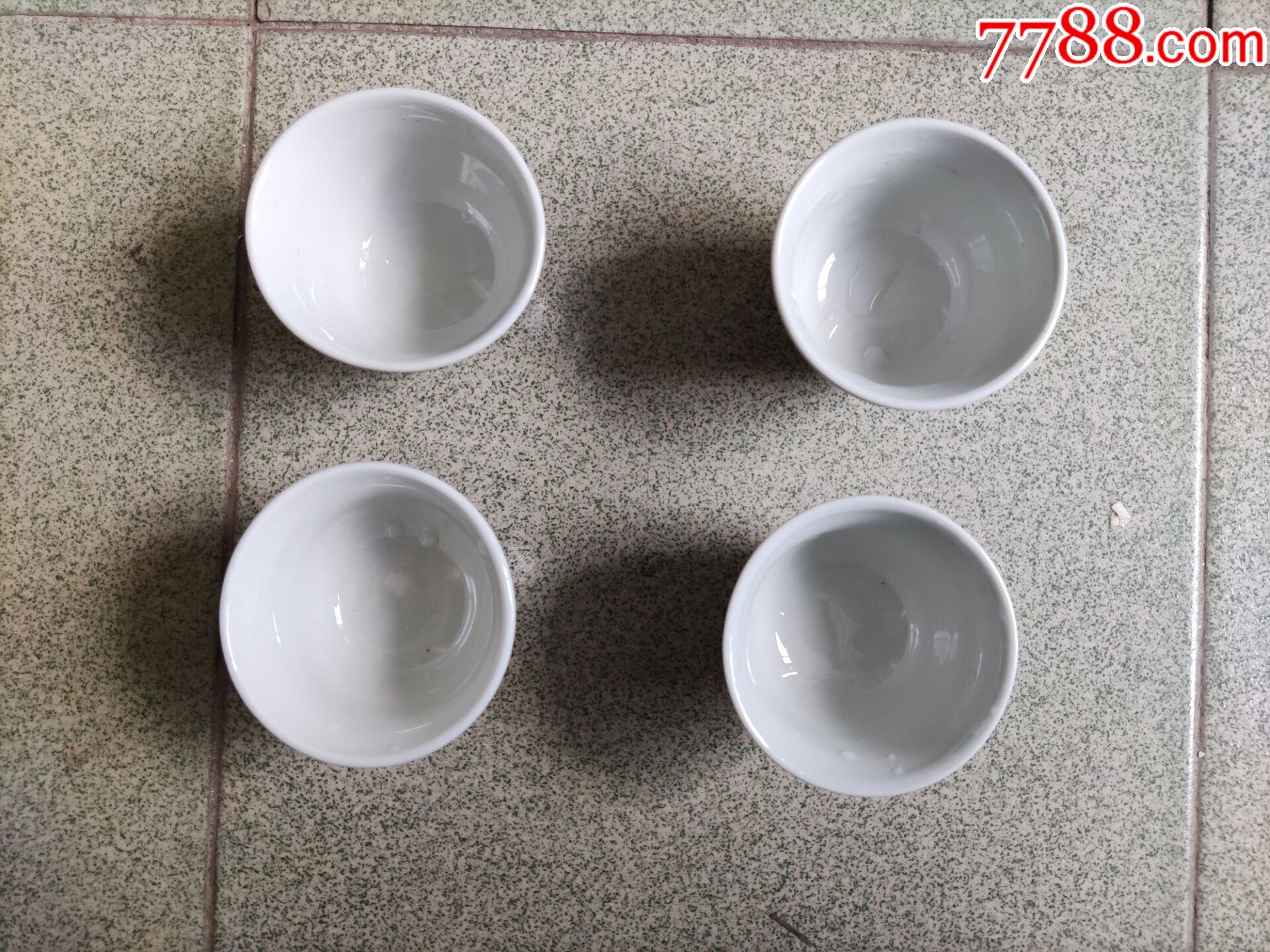 景德镇人民瓷厂出品手绘梅兰竹菊茶碗四只