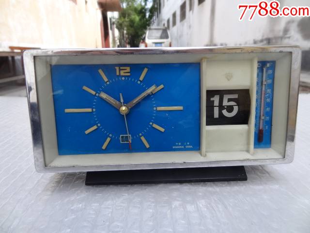 80年代上海产钻石牌带日历和温度计的长方形闹钟