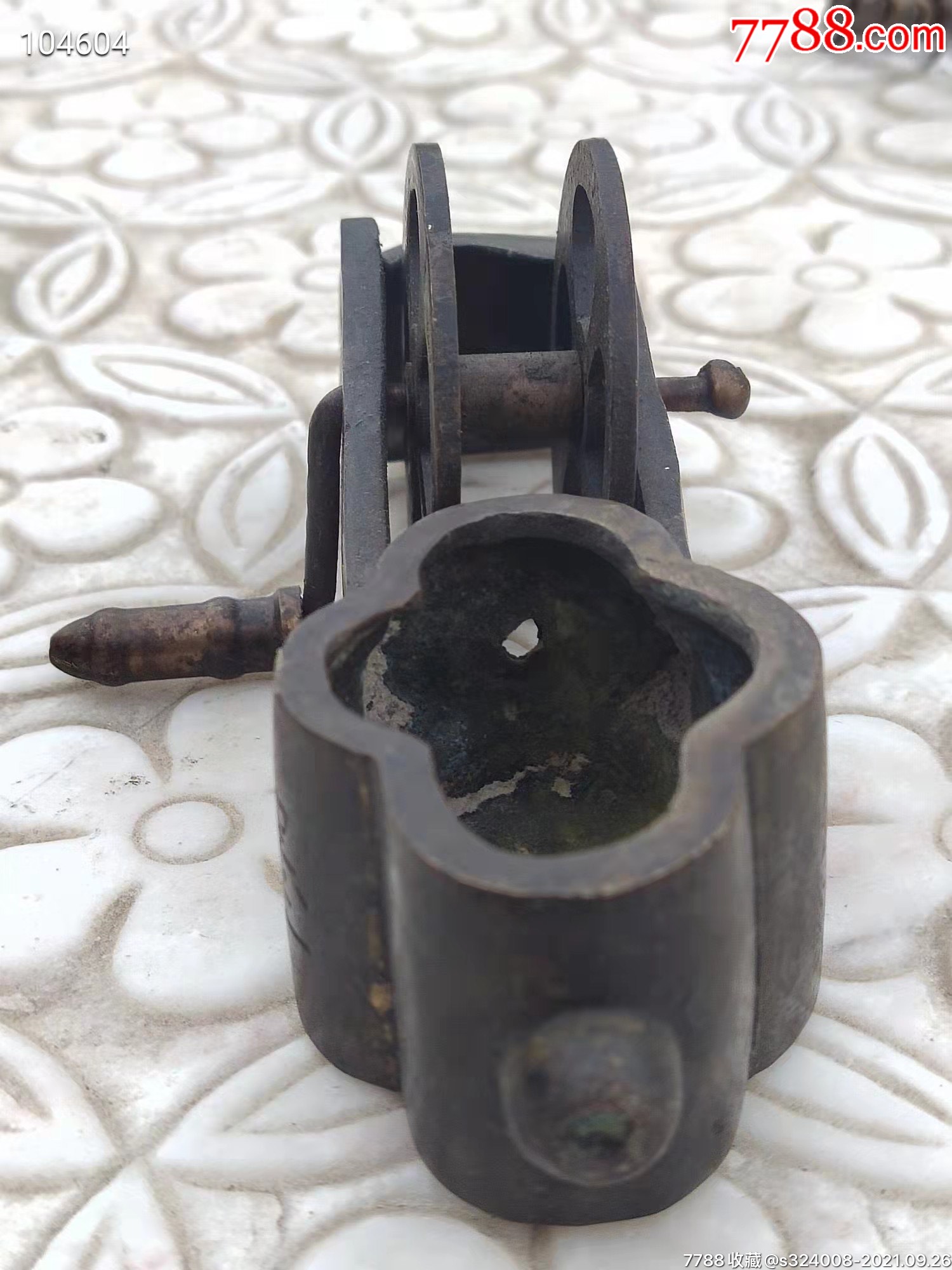 民国晚期【铜墨斗】包浆厚重,皮壳自然,正常使用!尺寸如图!380