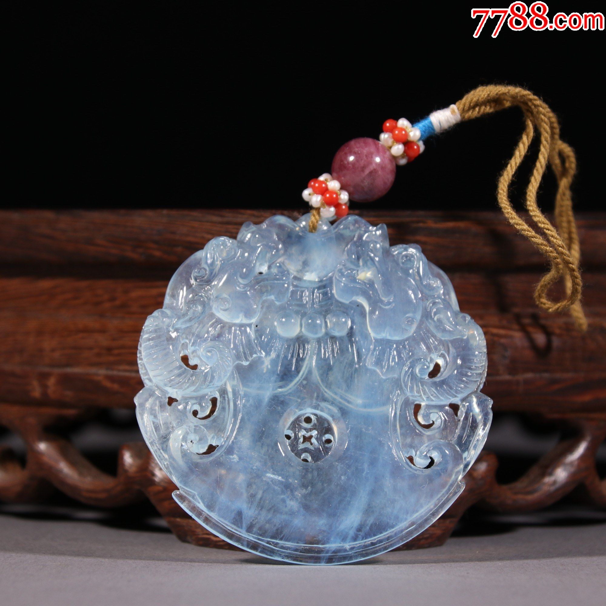 海蓝宝雕「府上有龙」挂佩-价格:2000元-se82832163-蓝宝石-零售-7788