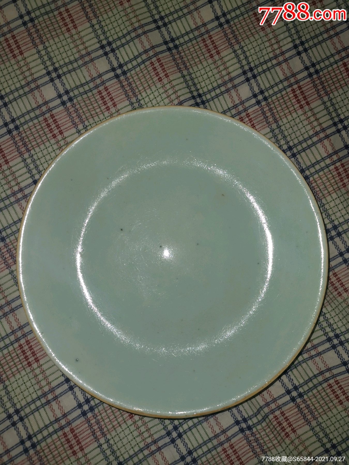 清代青釉大盘_青白瓷/影青瓷_第1张_7788砚台收藏