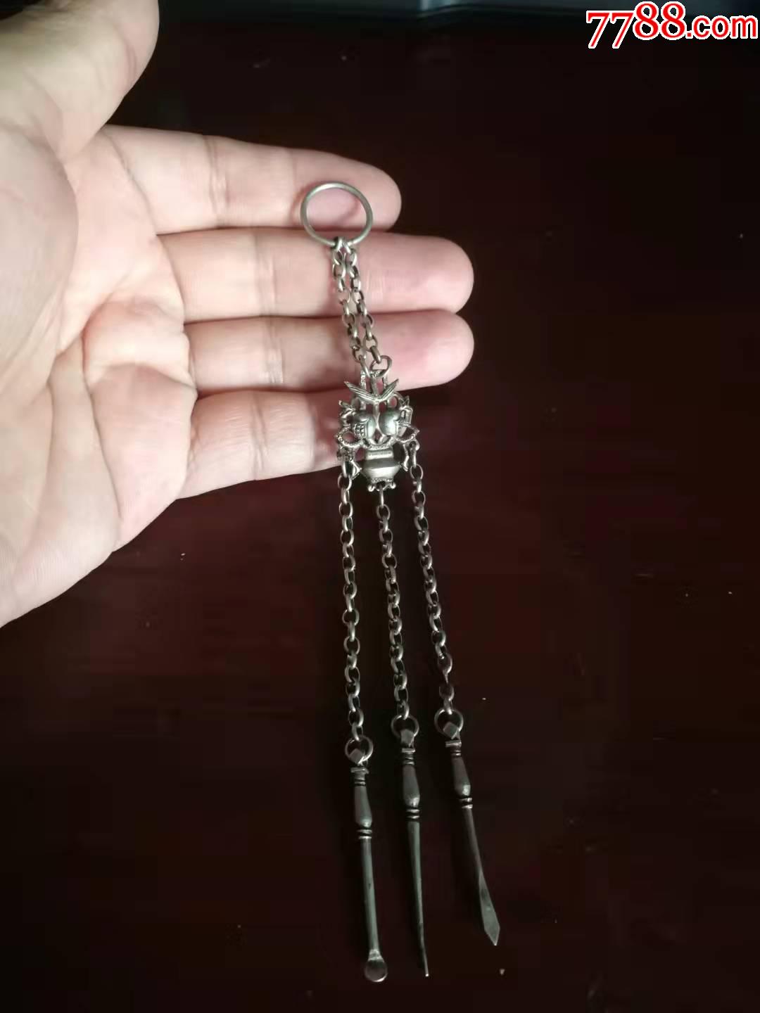 老银石榴花篮三件事压襟