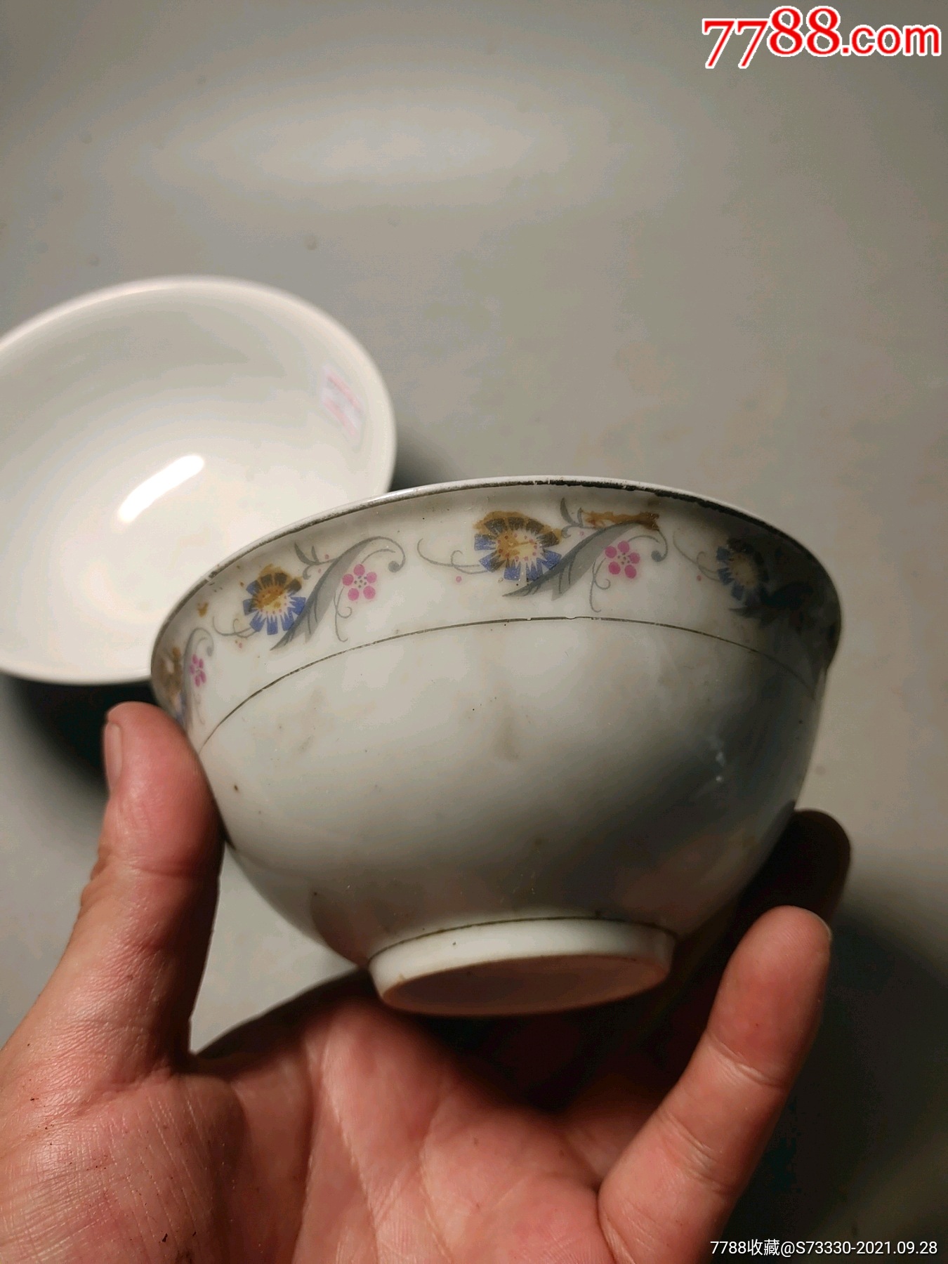 60年代左右,景德镇灯笼款,花边小碗一对_彩绘瓷/彩瓷_第8张_7788瓷器