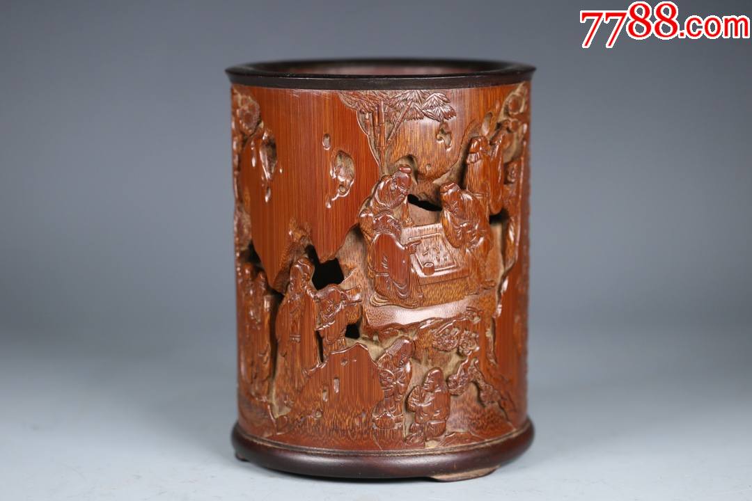 旧藏"沈大生"款人物故事竹雕笔筒