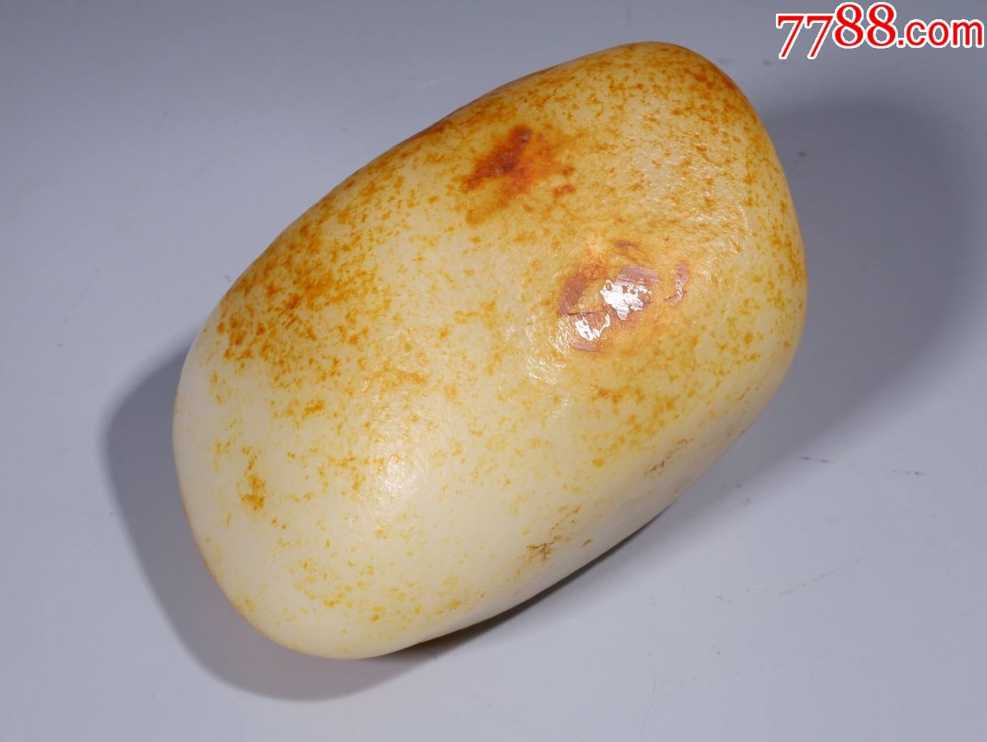 和田白玉带皮原石把件a84s110f