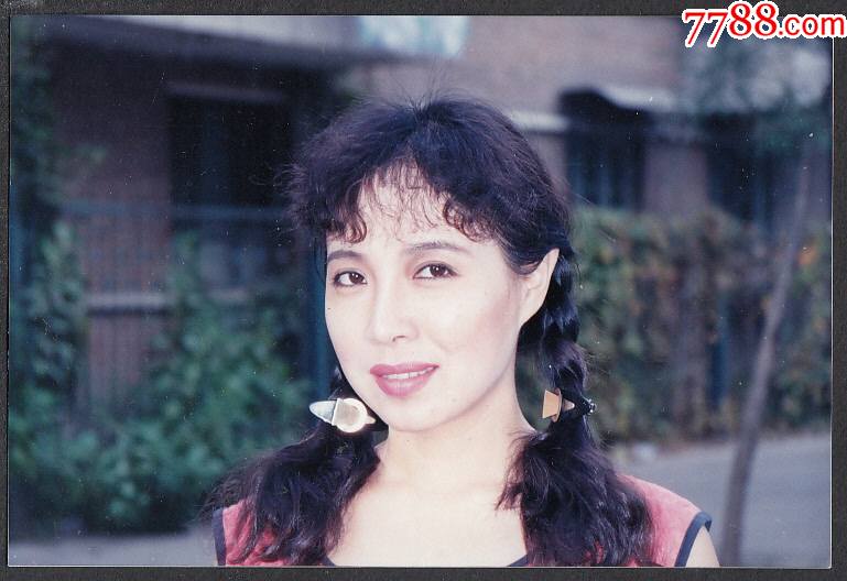 美女演员:姜丽莉