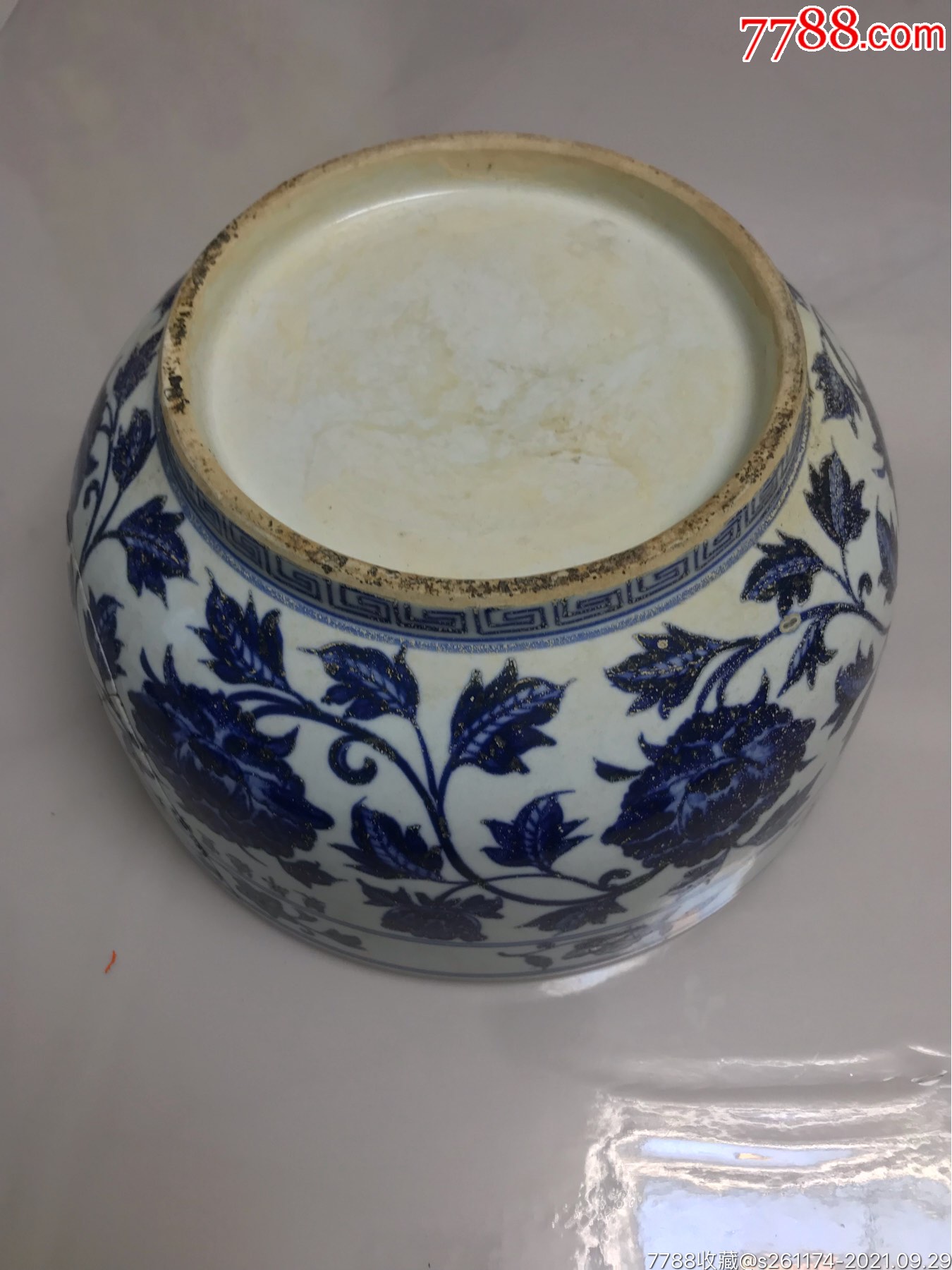 明代官窑青花大碗