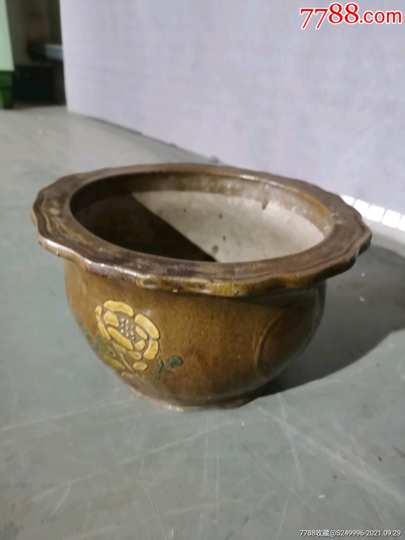 文革60.70年代宜兴陶老花盆_彩陶_第6张_7788陶器收藏