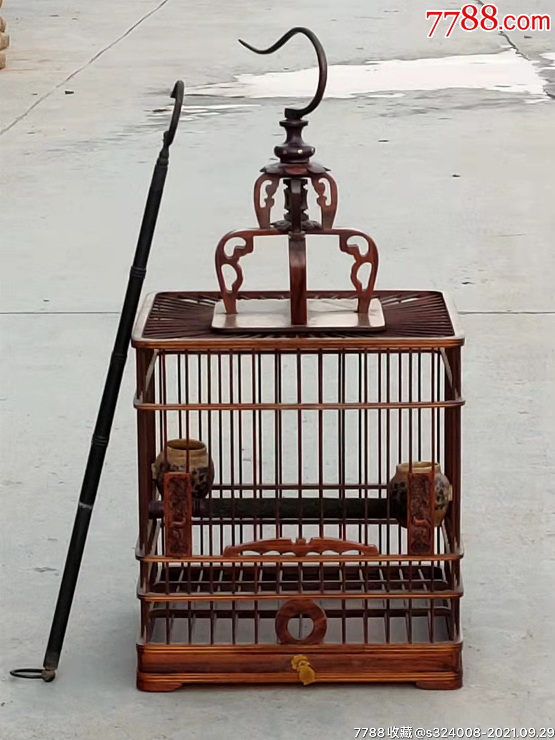 民国黄花梨鸟笼带铜挂钩虎皮纹鬼脸清昕漂亮全品无瑕疵正常使用1280元