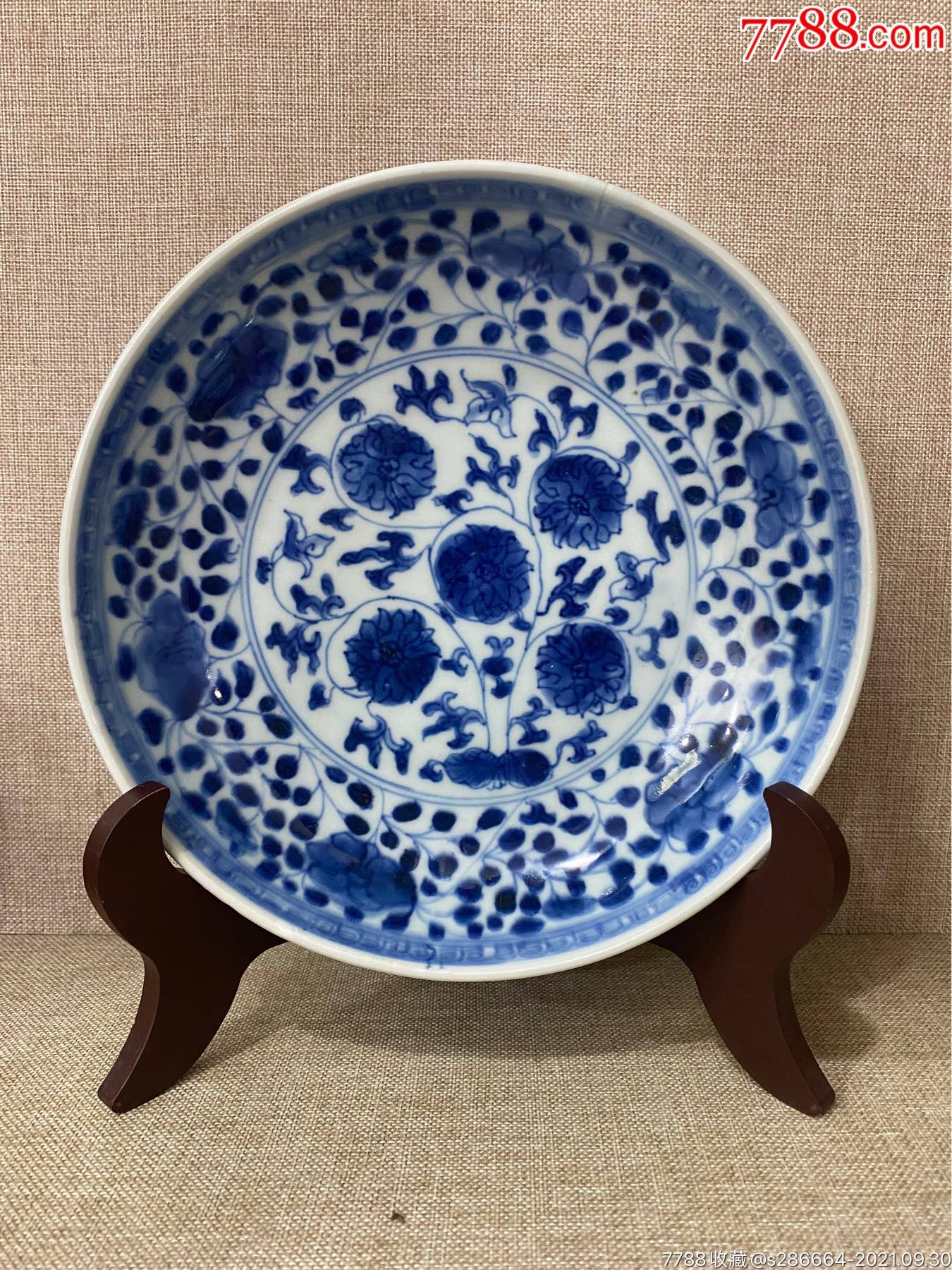雍正青花团菊盘