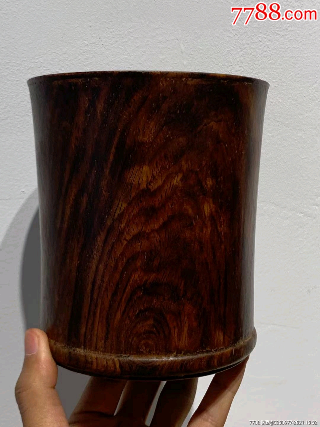 明代海南黄花梨笔筒