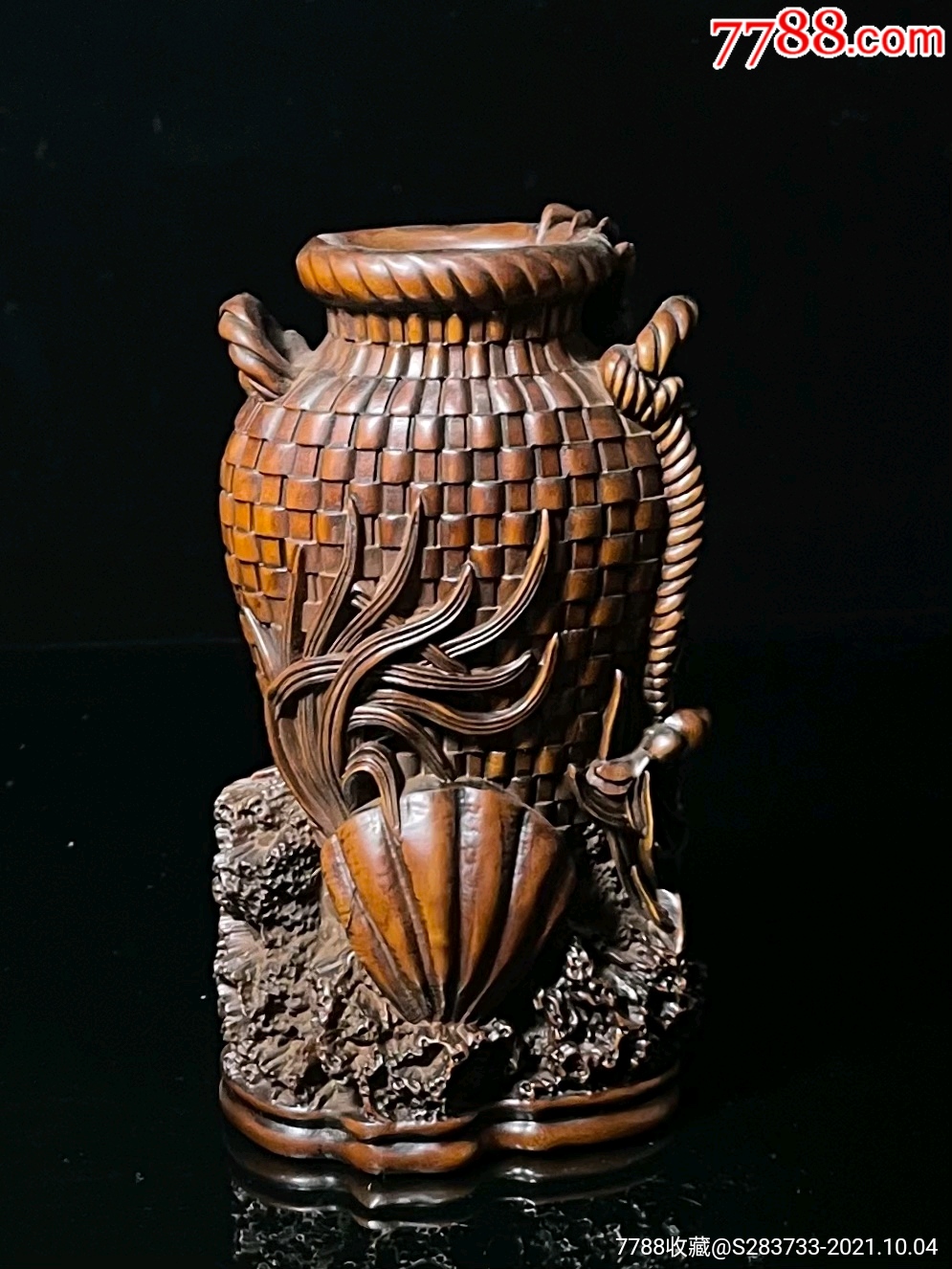 黄杨木精工木雕摆件鱼缕