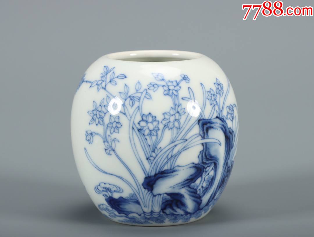 清-雍正青花花卉纹水盂